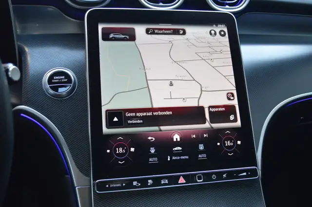 Mercedes-Benz GLC view 12