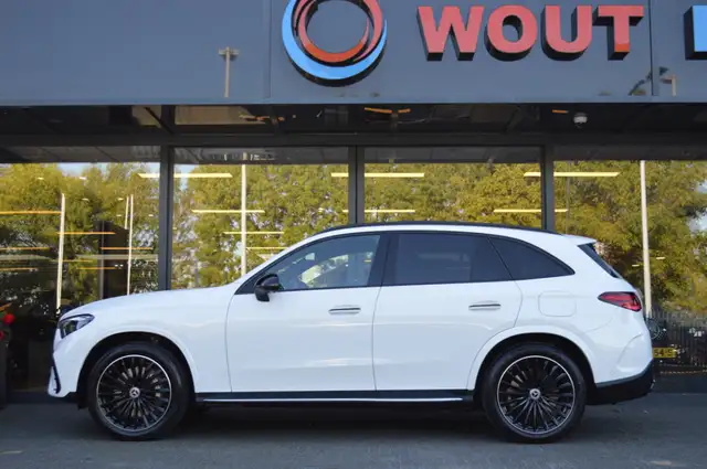 Mercedes-Benz GLC view 8