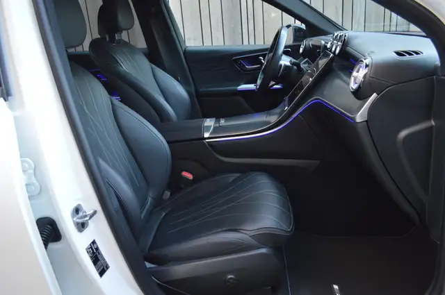 Mercedes-Benz GLC view 10