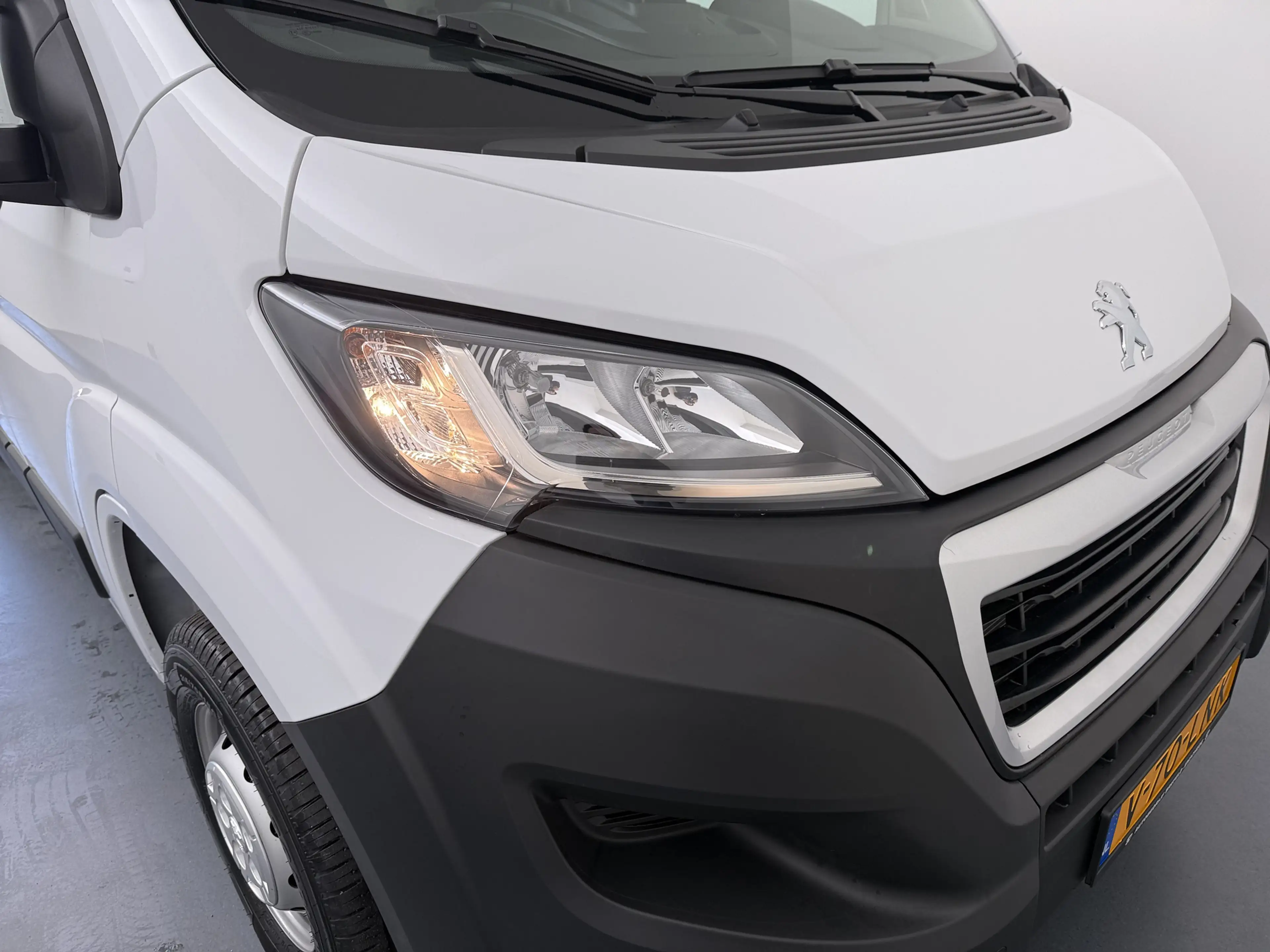 Peugeot Boxer 2.2 BlueHDi 120 L2H2 3.0t | NIEUW BPM VRIJ! | Acht — photo 11
