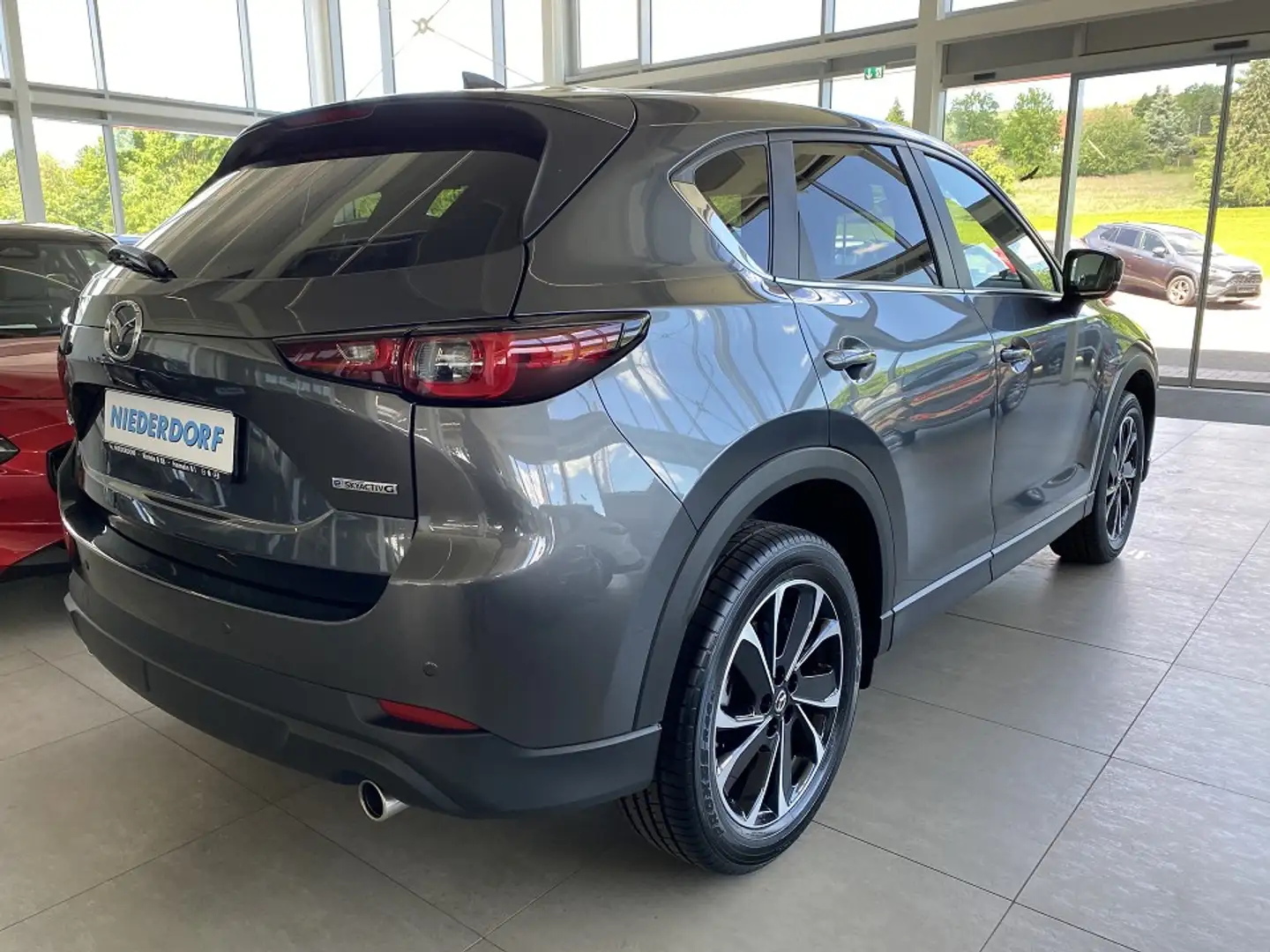 Mazda CX-5 2.0  ADVANTAGE LED NAVI KAM 360* Grau - 2