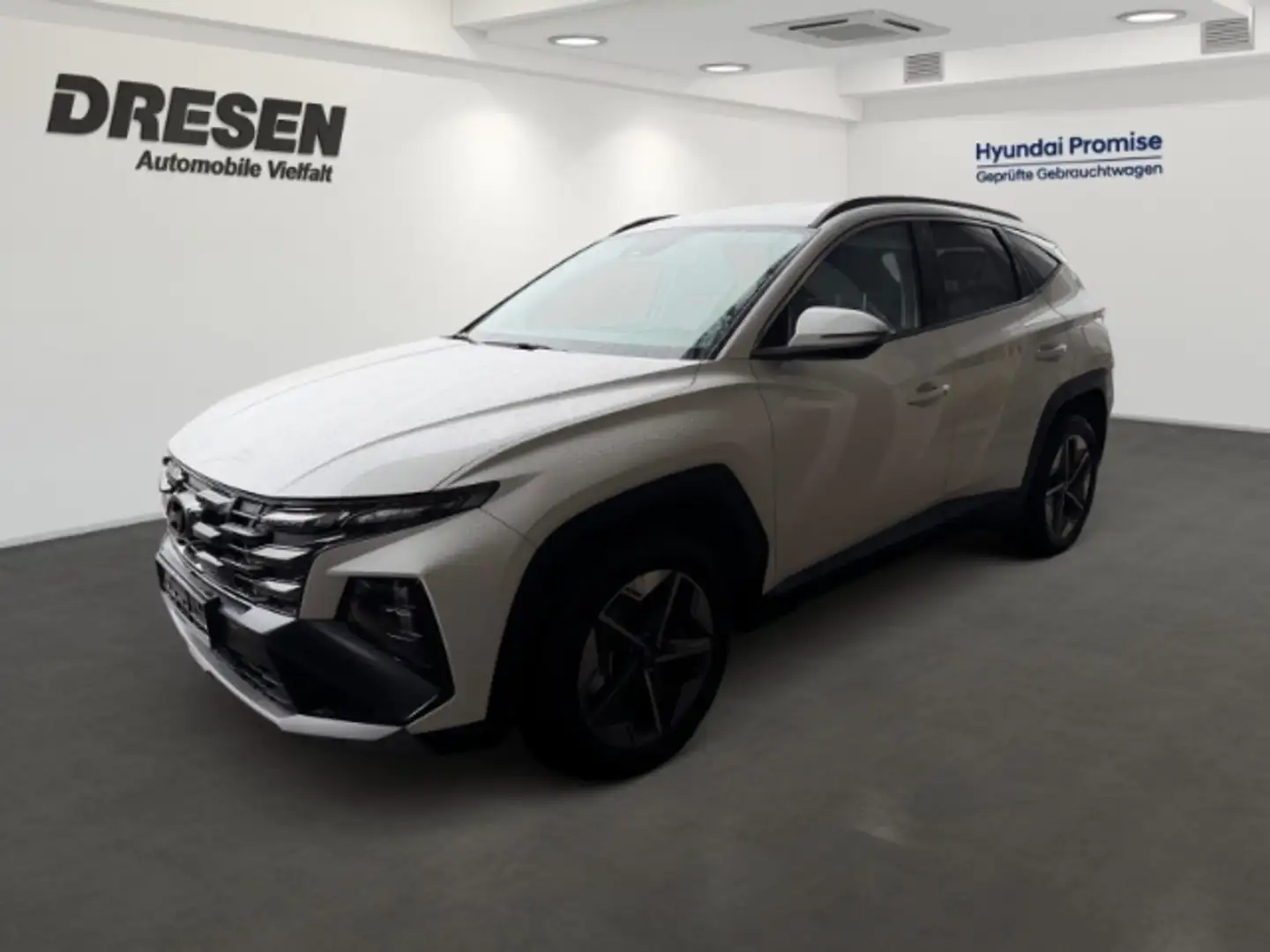 Hyundai TUCSON Hybrid 1.6 T-GDI Trend+Navi+LED+ACC Bianco - 1