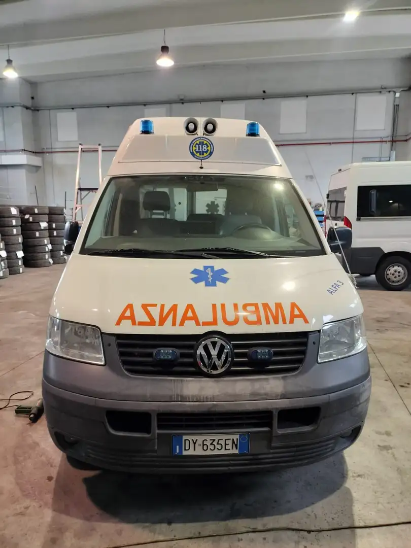 Volkswagen Transporter Caravelle Weiß - 1