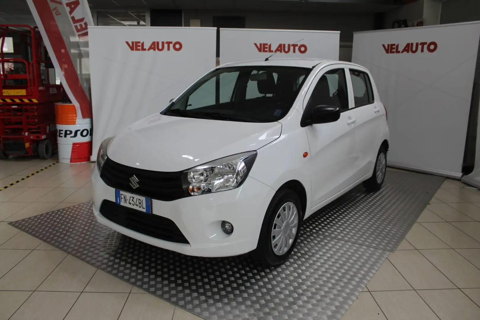 Suzuki Celerio 1.0 Easy Weiß - 1