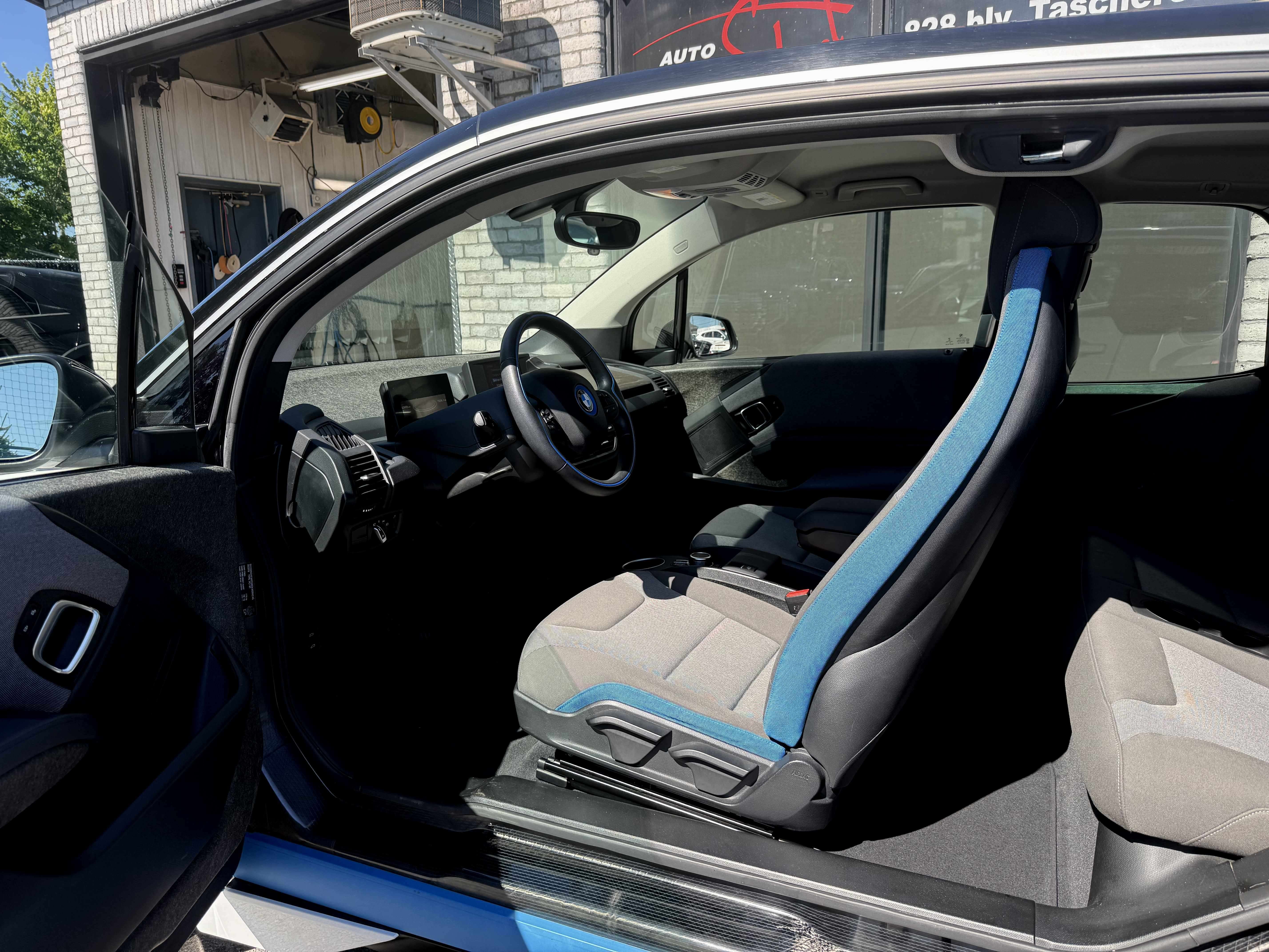 2019 BMW i3 BEV NAVI CAM — снимка 1