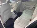 Skoda Superb RESERVIERT - Superb Kombi 2,0 TDI 4x4 Style DSG Schwarz - thumbnail 12