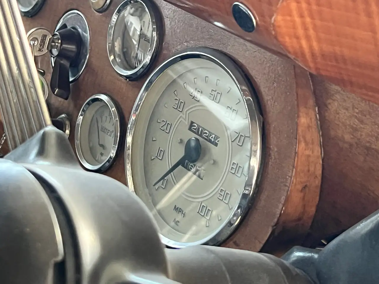 Daimler DB18 Special Sports - 1 di 608 esemplari, foto 6