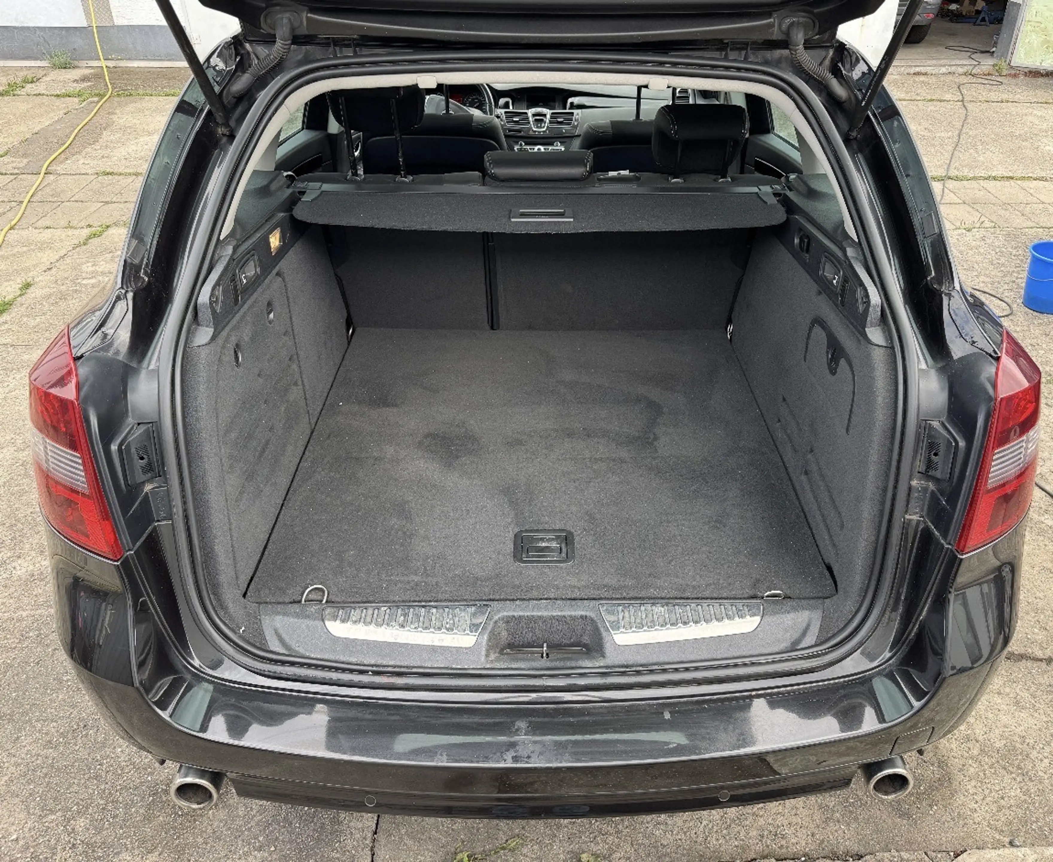 Renault Laguna BOSE Edition, Navi, Teilleder — photo 13