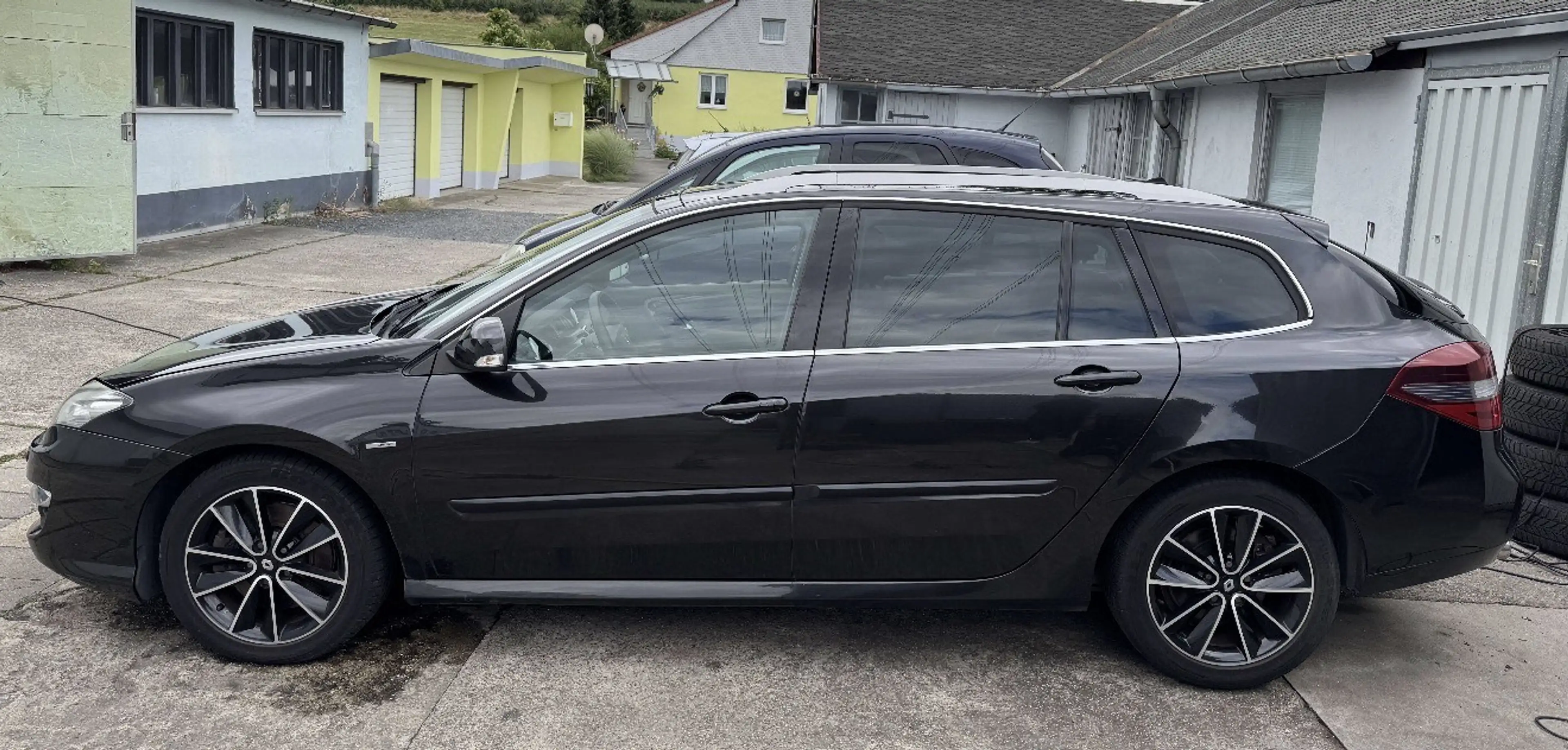 Renault Laguna BOSE Edition, Navi, Teilleder — photo 2