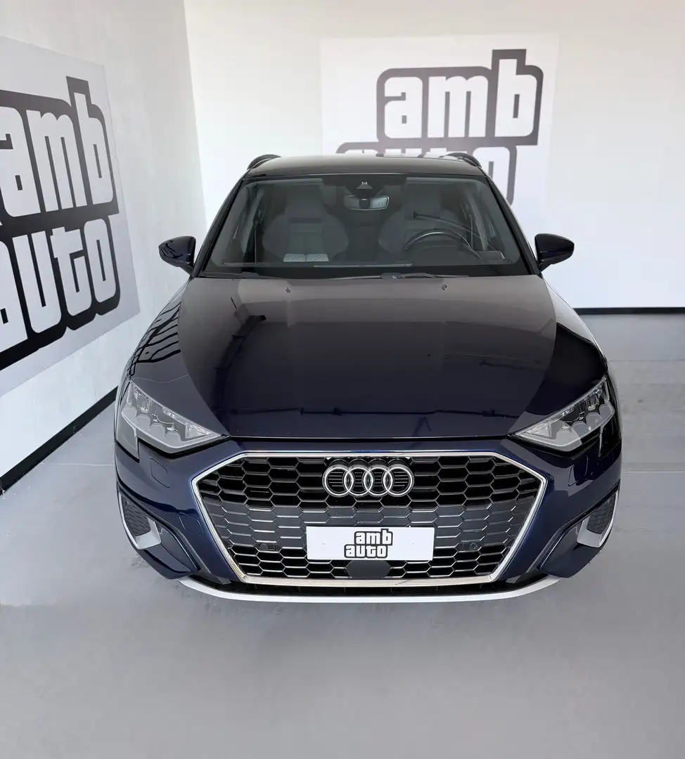 Audi A3 A3 Sportback 30 1.0 tfsi mhev Business s-tronic Bleu - 2