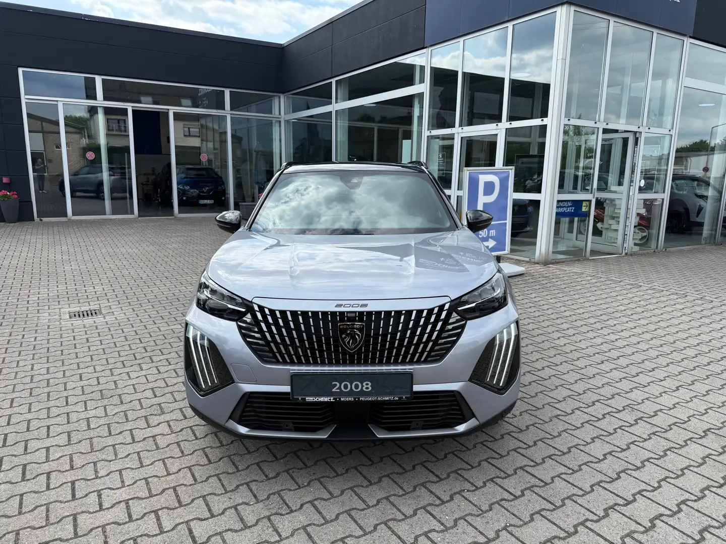 Peugeot 2008 GT 1.2 PureTech 130Navigation, 306° Kamera, Schie Silber - 2