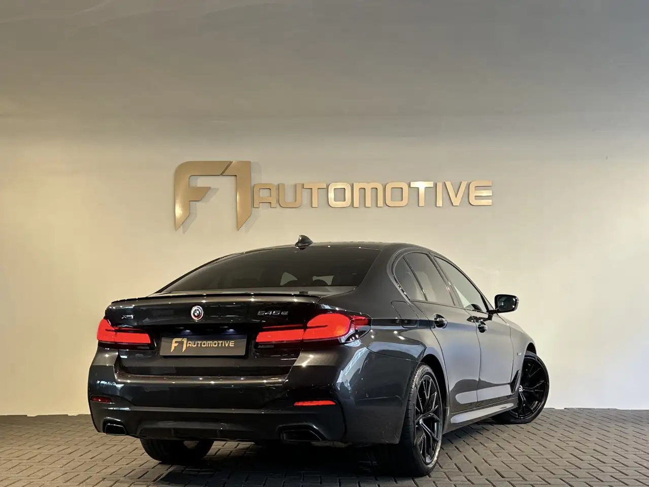 BMW 545 5-serie 545e xDrive Pano HuD Drive Assist Stoelven, миниатюра 10