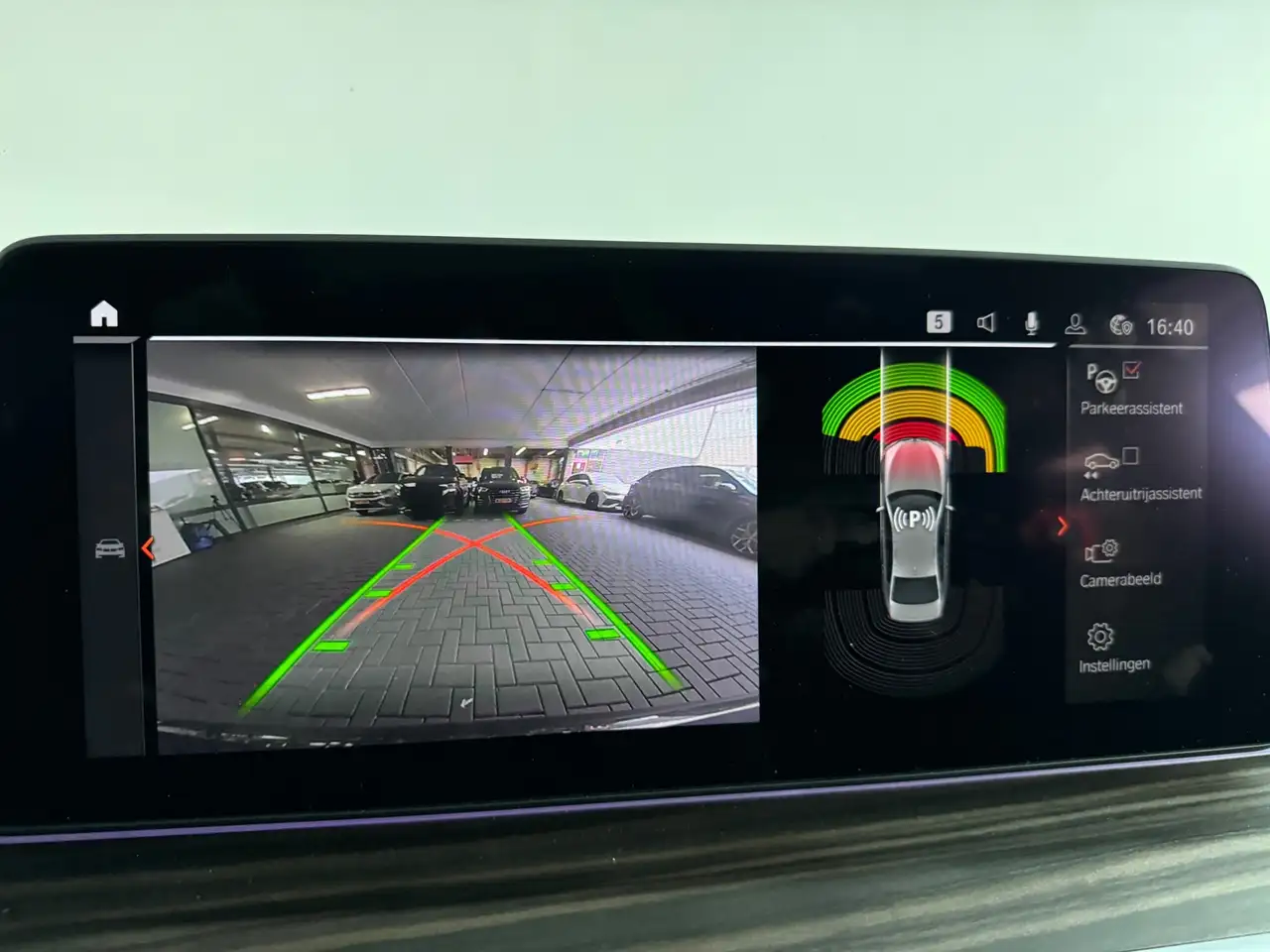 BMW 545 5-serie 545e xDrive Pano HuD Drive Assist Stoelven, миниатюра 20