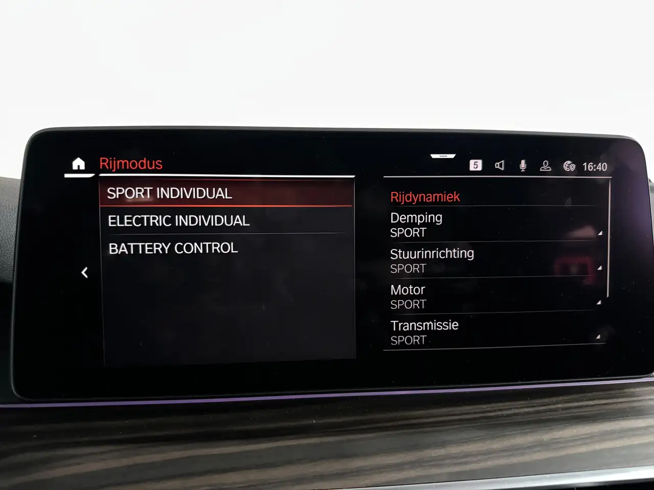 BMW 545 5-serie 545e xDrive Pano HuD Drive Assist Stoelven, миниатюра 23
