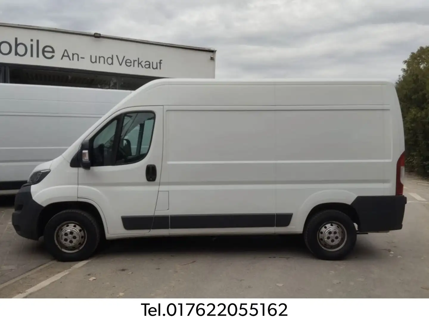 Peugeot Boxer 333 Kasten L2H2 2,0 BlueHDi Weiß - 2