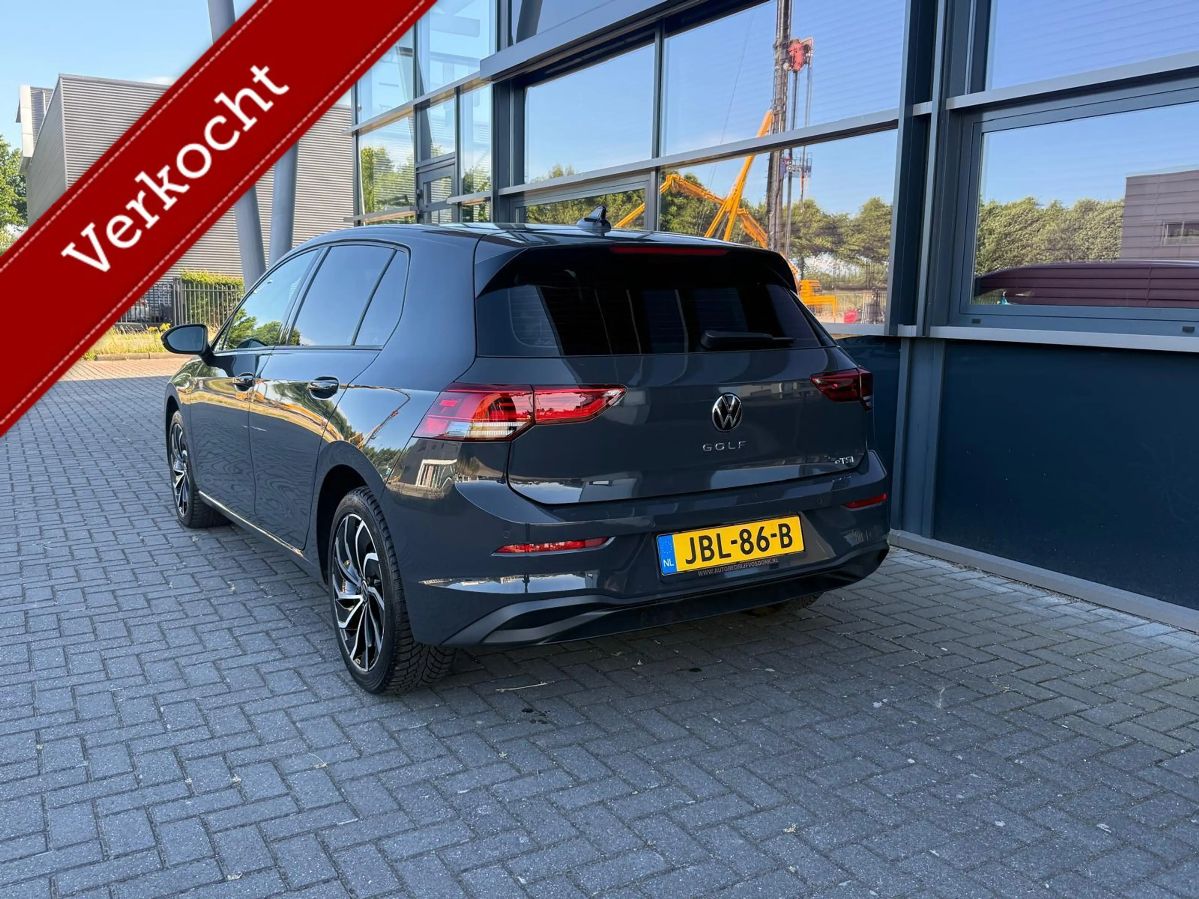 Volkswagen Golf 1.0 eTSI Life Business / Naviagtie/Automaat/ Nieuw — photo 4