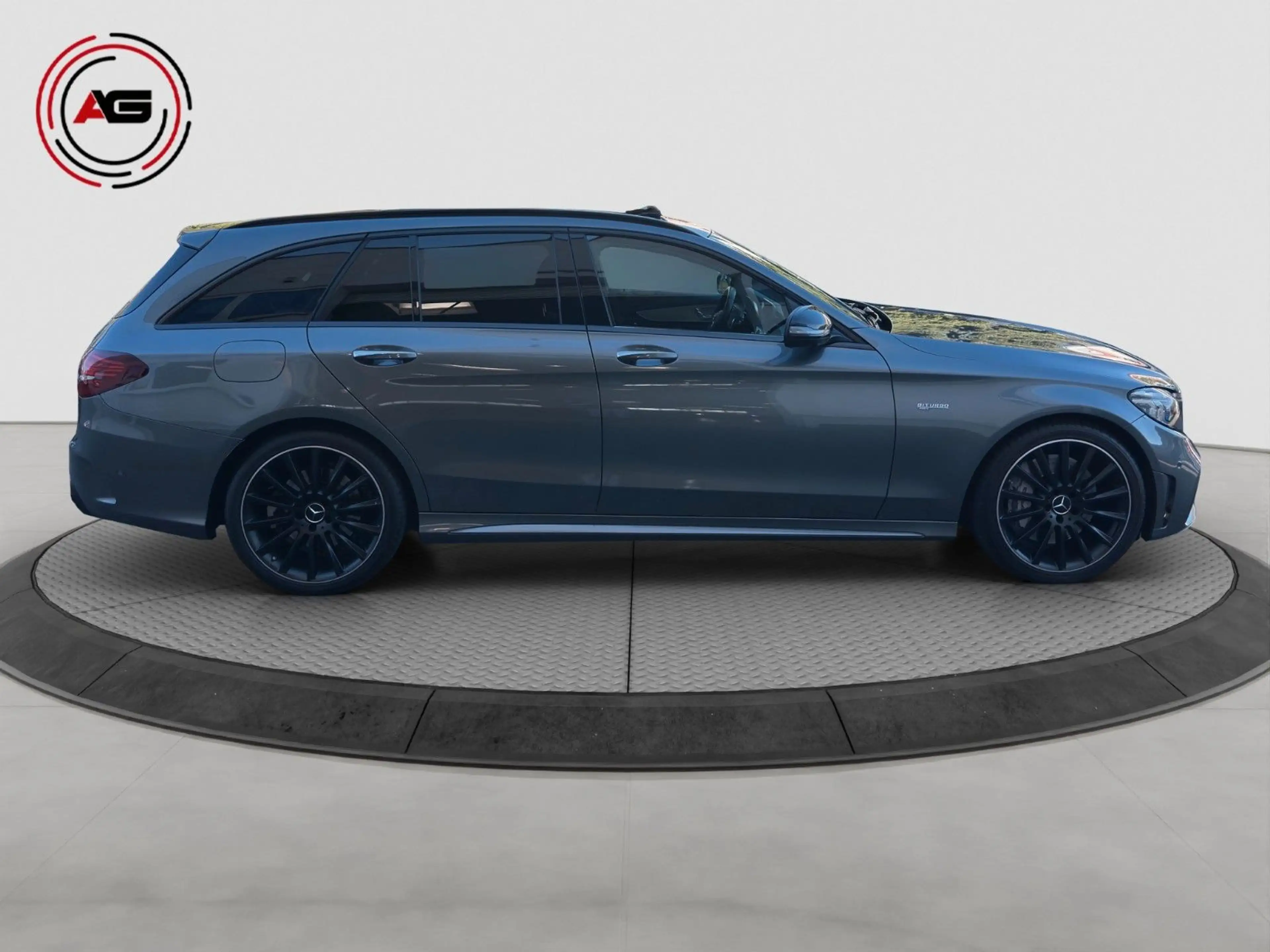 Mercedes-Benz C 43 AMG C43T AMG 4M DSTR+ MU.BEAM PANO BURMESTER 360°U21 — photo 4