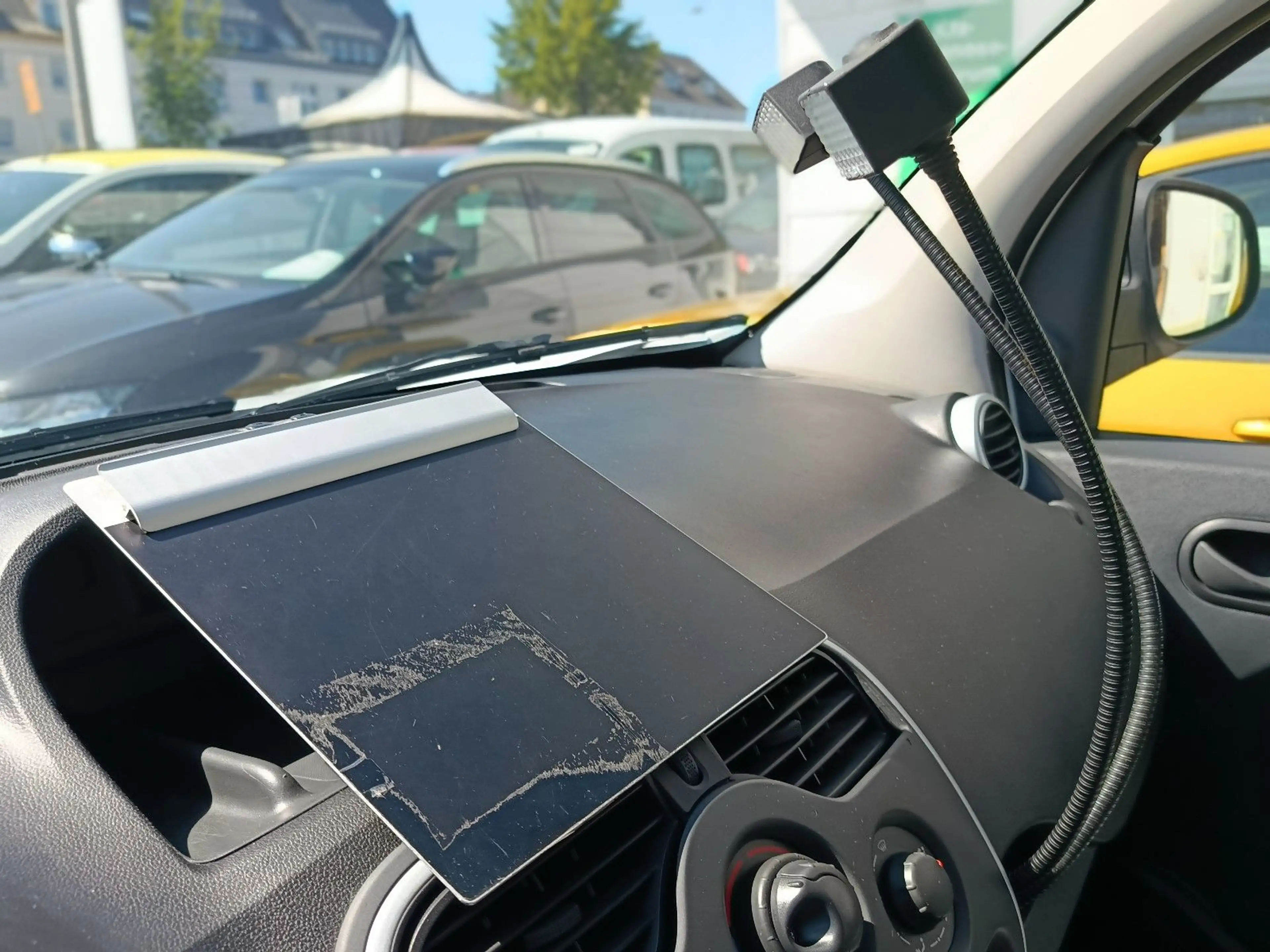 Renault Kangoo Rapid MAXI 2xSchiebetür - HU+AU NEU — photo 12