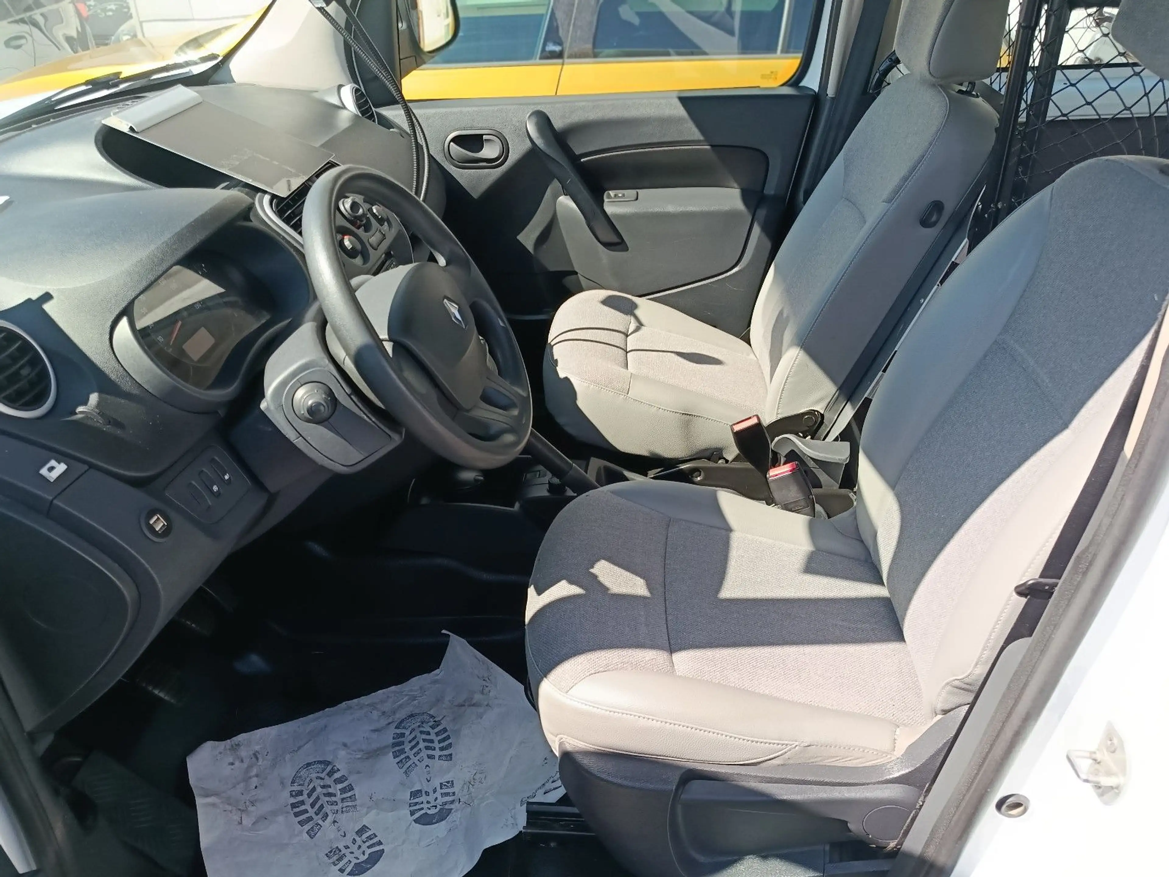 Renault Kangoo Rapid MAXI 2xSchiebetür - HU+AU NEU — photo 9