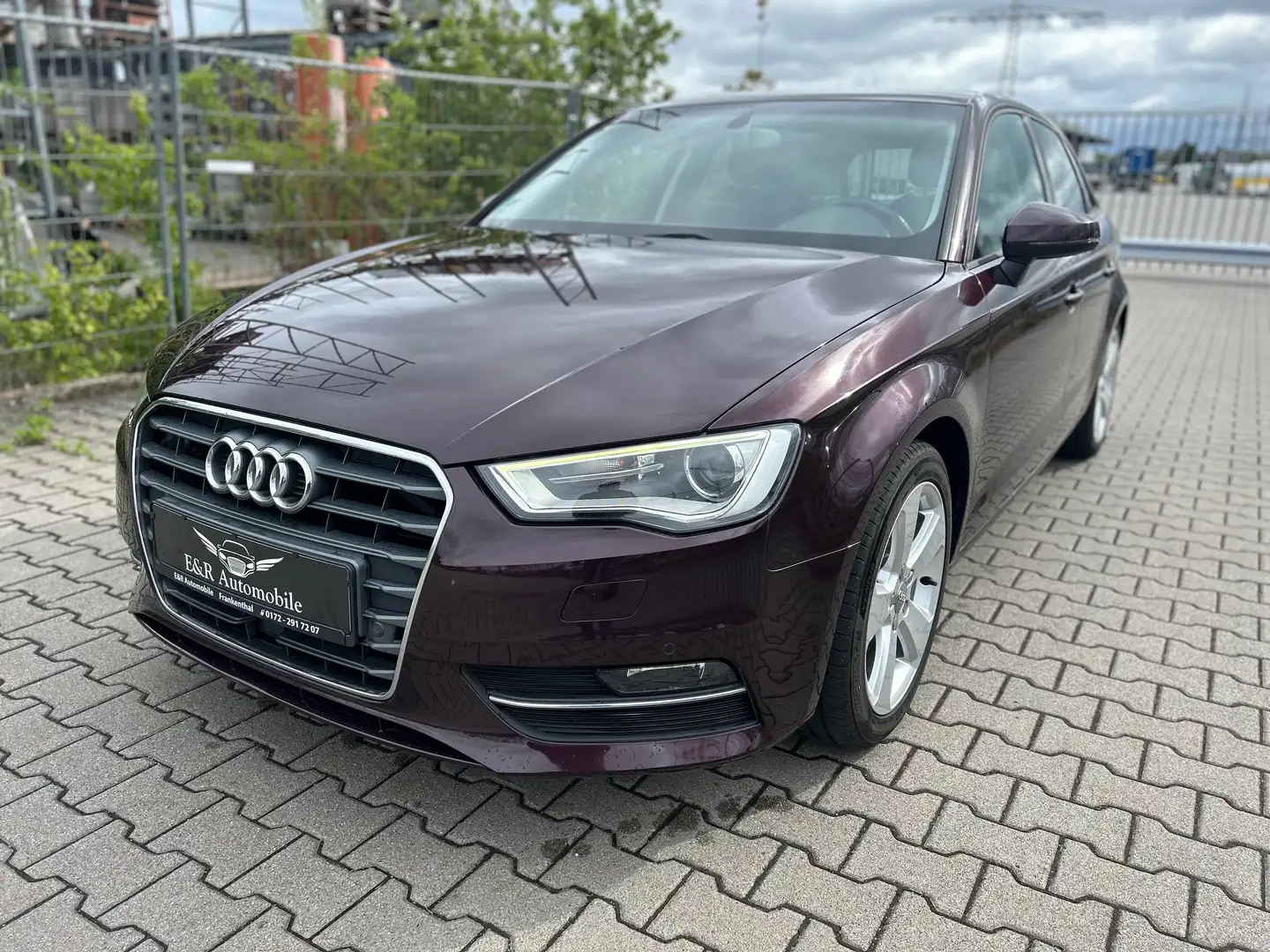 Audi A3 ambition Paars - 1