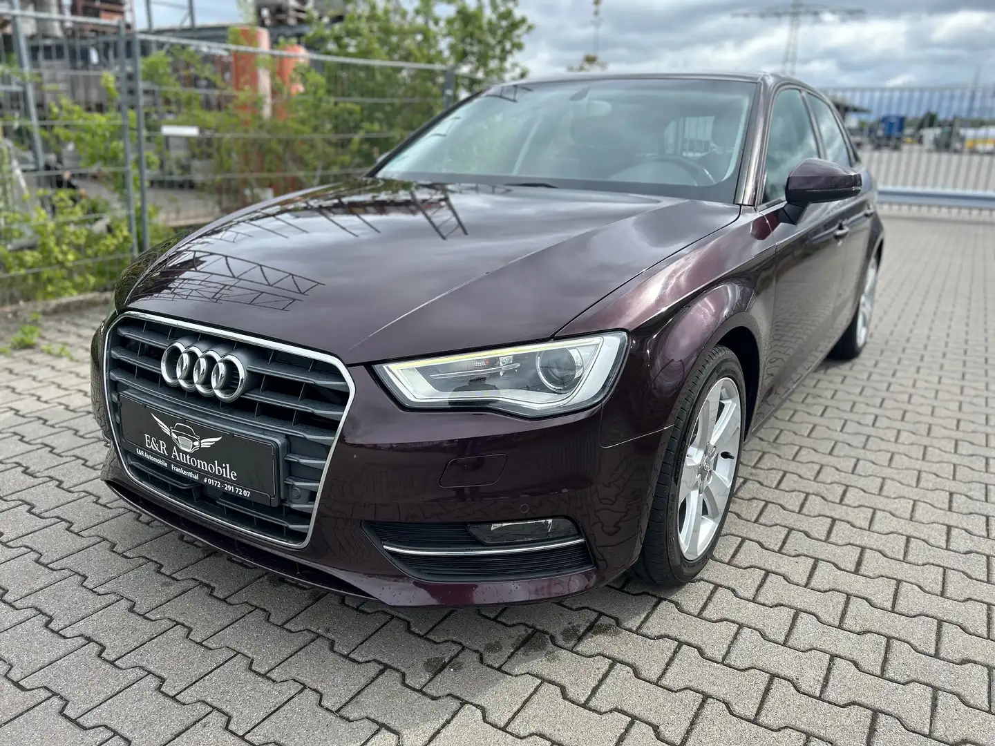 Audi A3 ambition Violet - 1