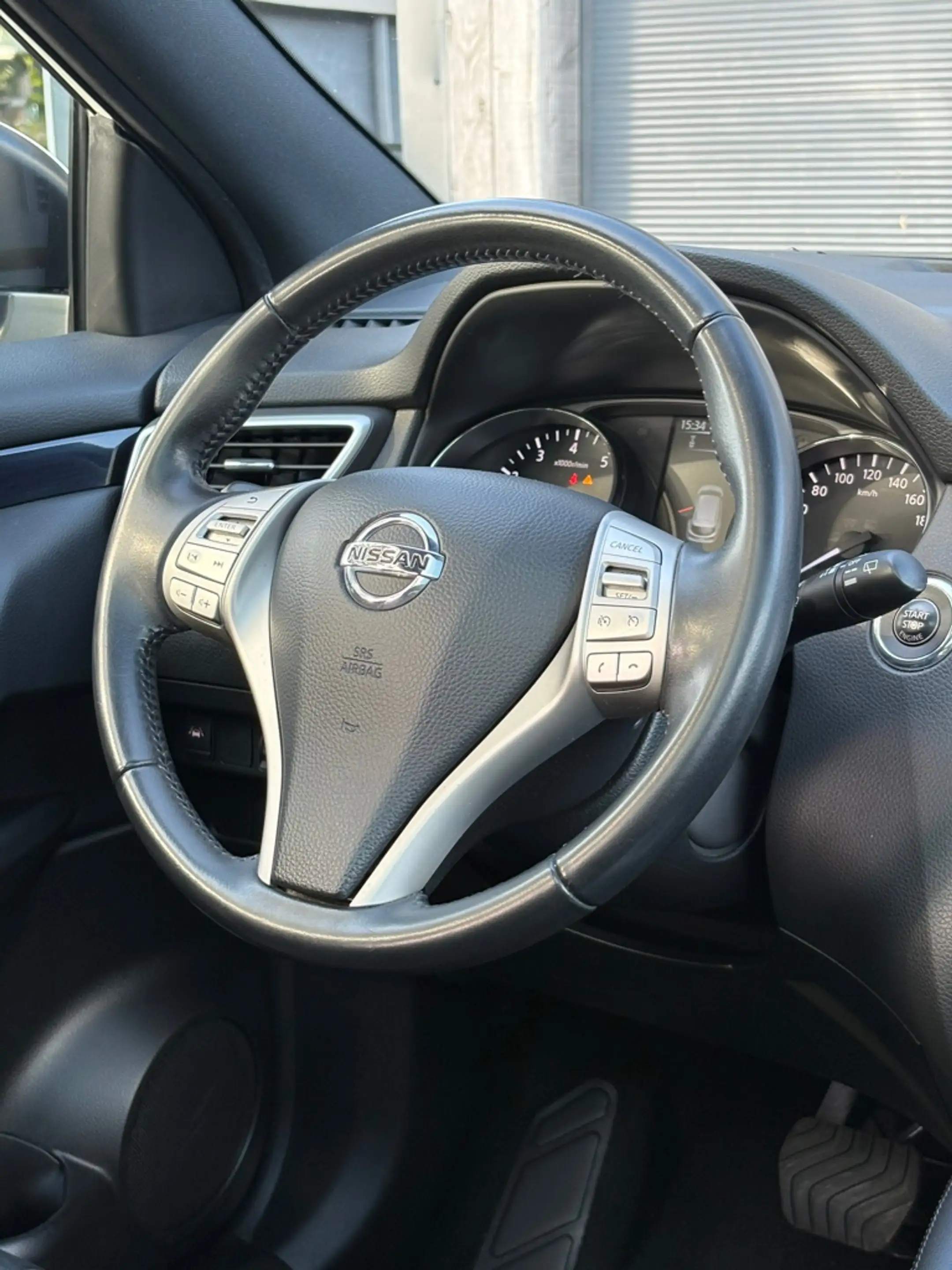 Nissan Qashqai 1.2 N-Vision — photo 9