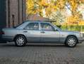 Mercedes-Benz E 320 W124, 5-Gang Autom., Scheckheft & gute Historie Silber - thumbnail 5