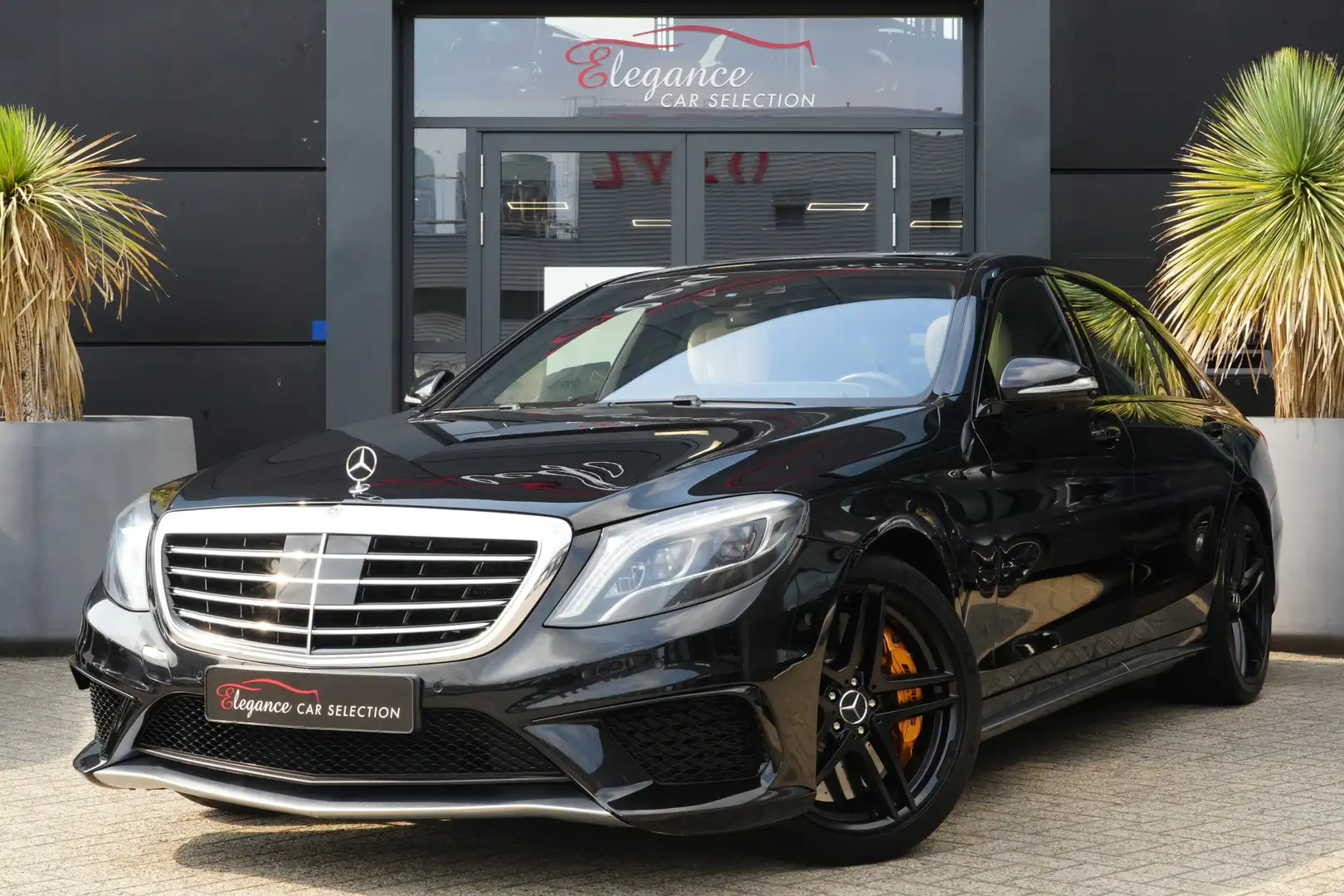 Mercedes-Benz S 63 AMG 4Matic Lang 585pk Panoramadak/Burmester3D/Keramisc Zwart - 1