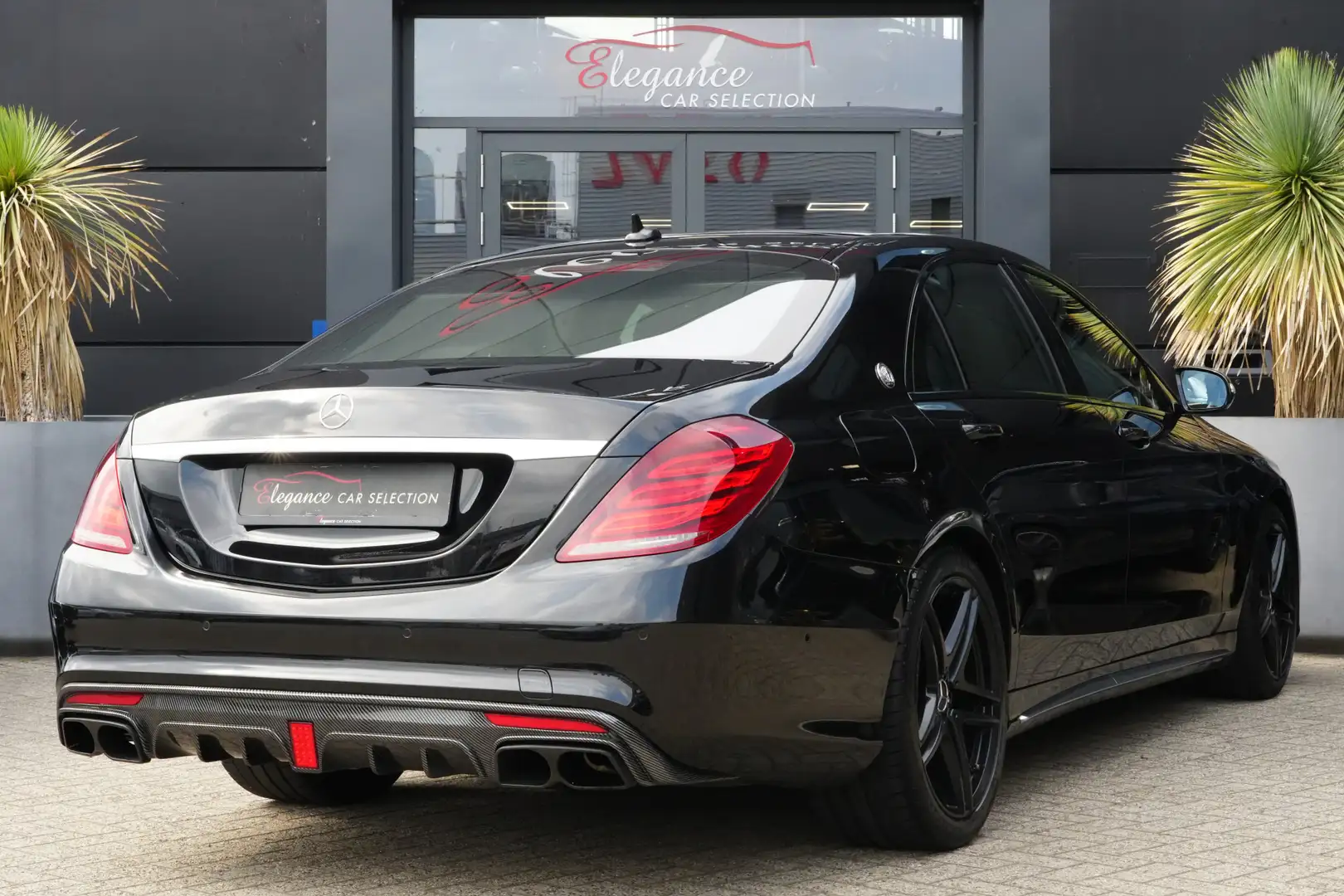 Mercedes-Benz S 63 AMG 4Matic Lang 585pk Panoramadak/Burmester3D/Keramisc Zwart - 2