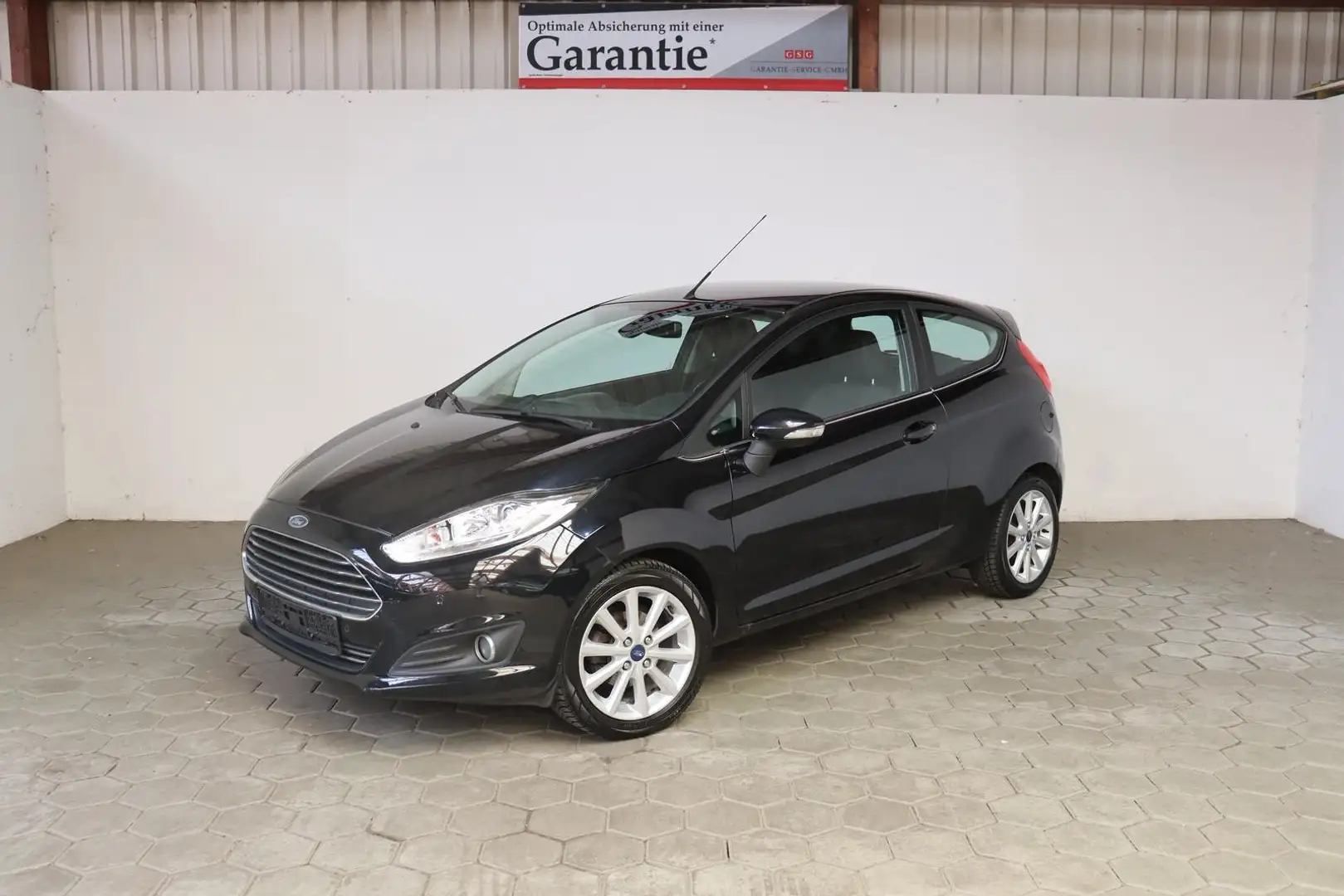Ford Fiesta Titanium 1.0 KLIMA*SHZ*PDC*BT-FSE Noir - 2