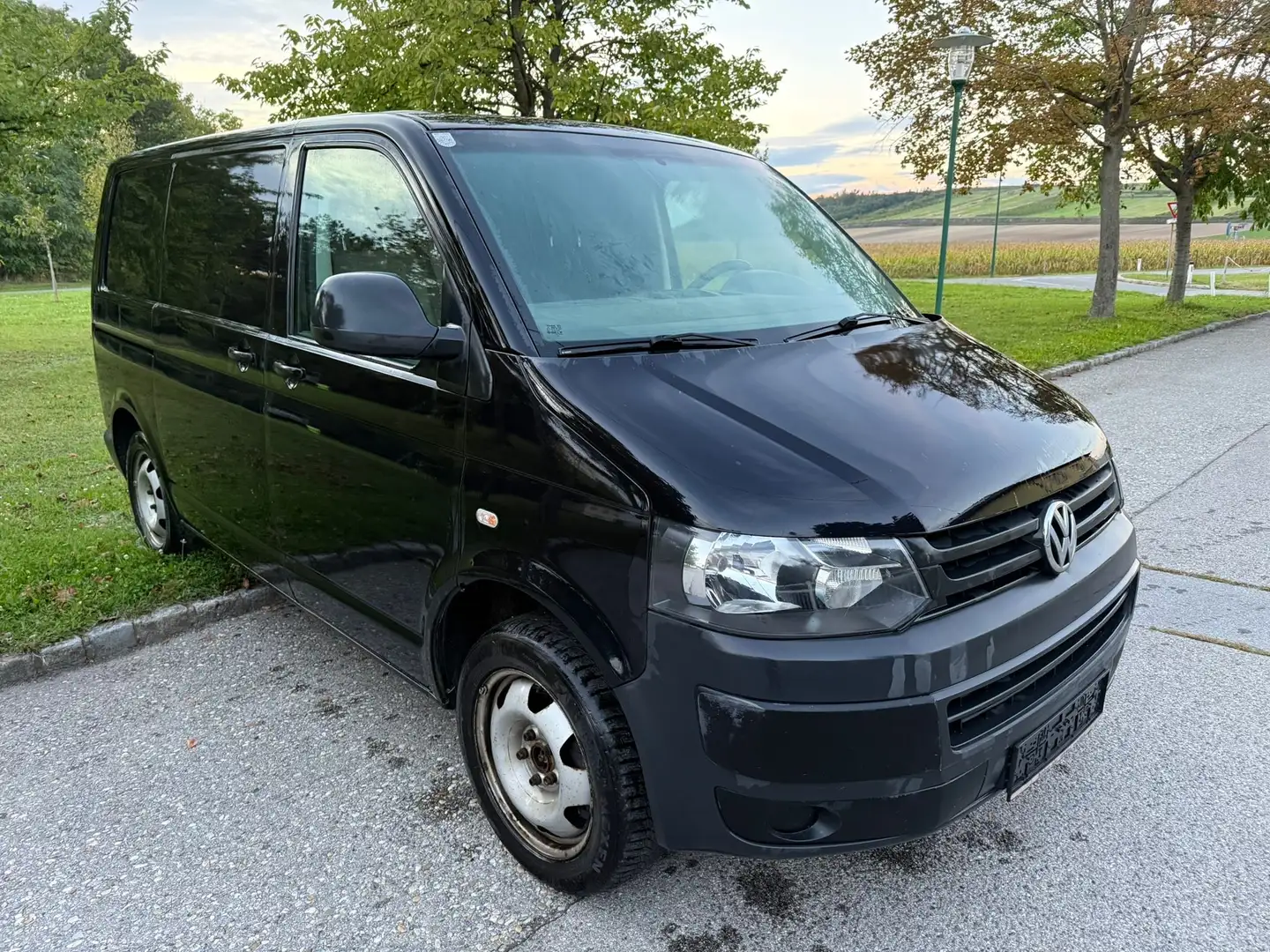 Volkswagen T5 2.0 BiTDI automatisch getrieben - 2