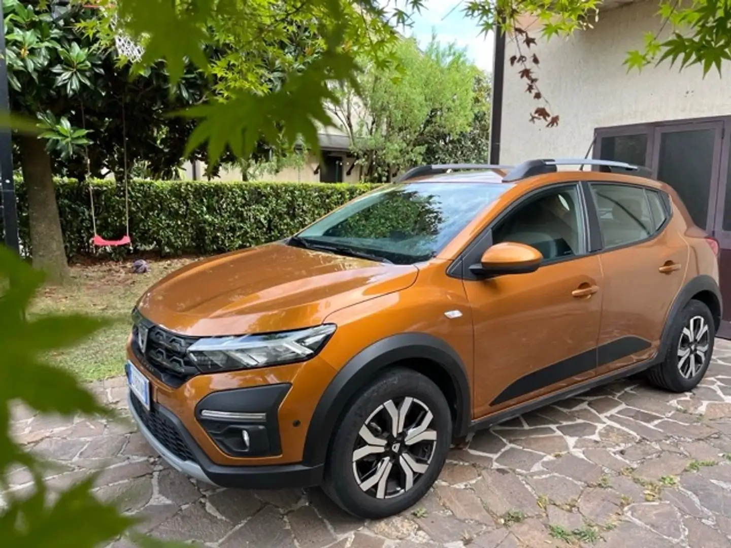 Dacia Sandero Sandero Stepway 1.0 Eco-g 100cv Arancione - 1