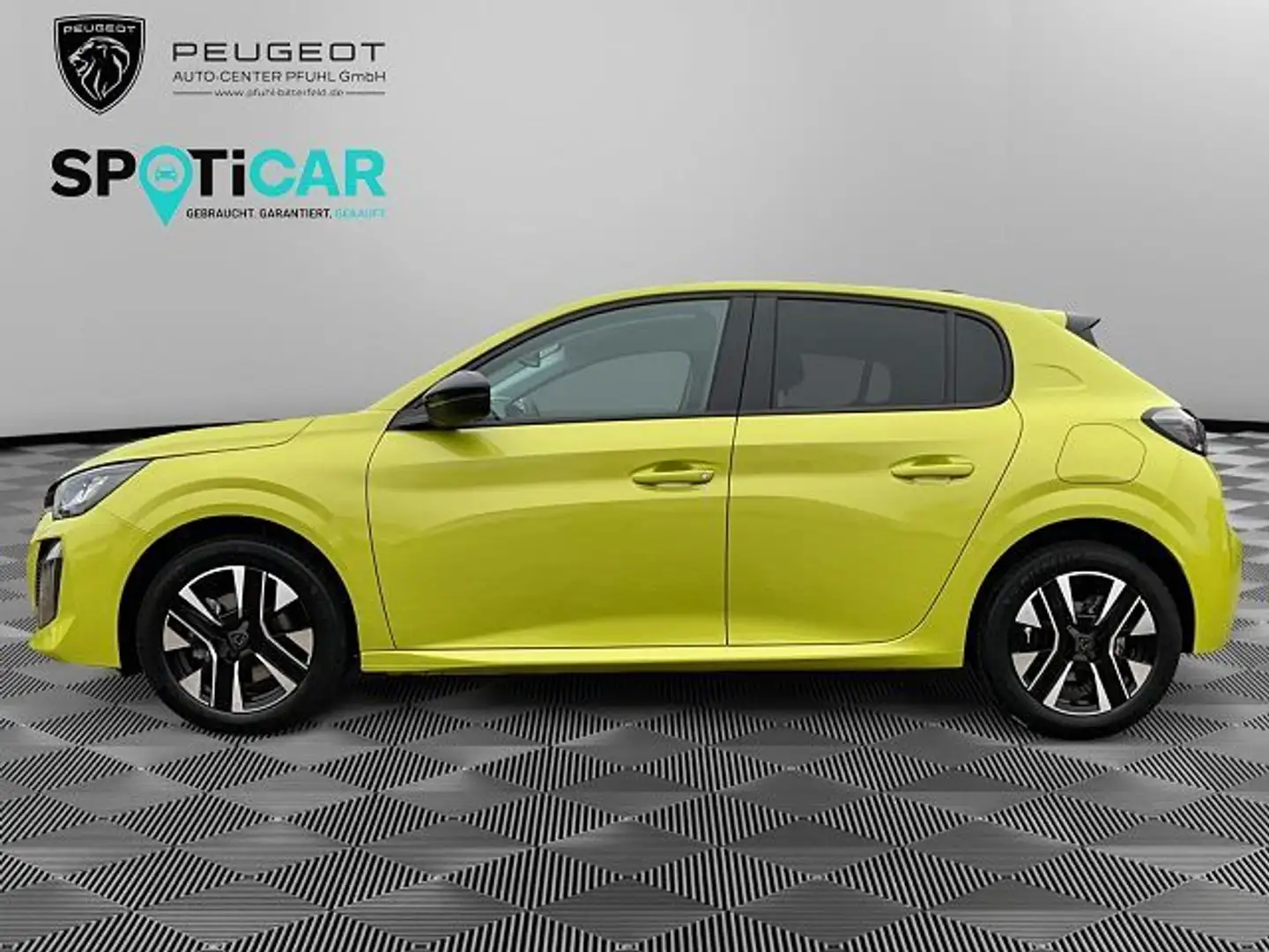 Peugeot 208 PureTech 100 Allure Gelb - 2