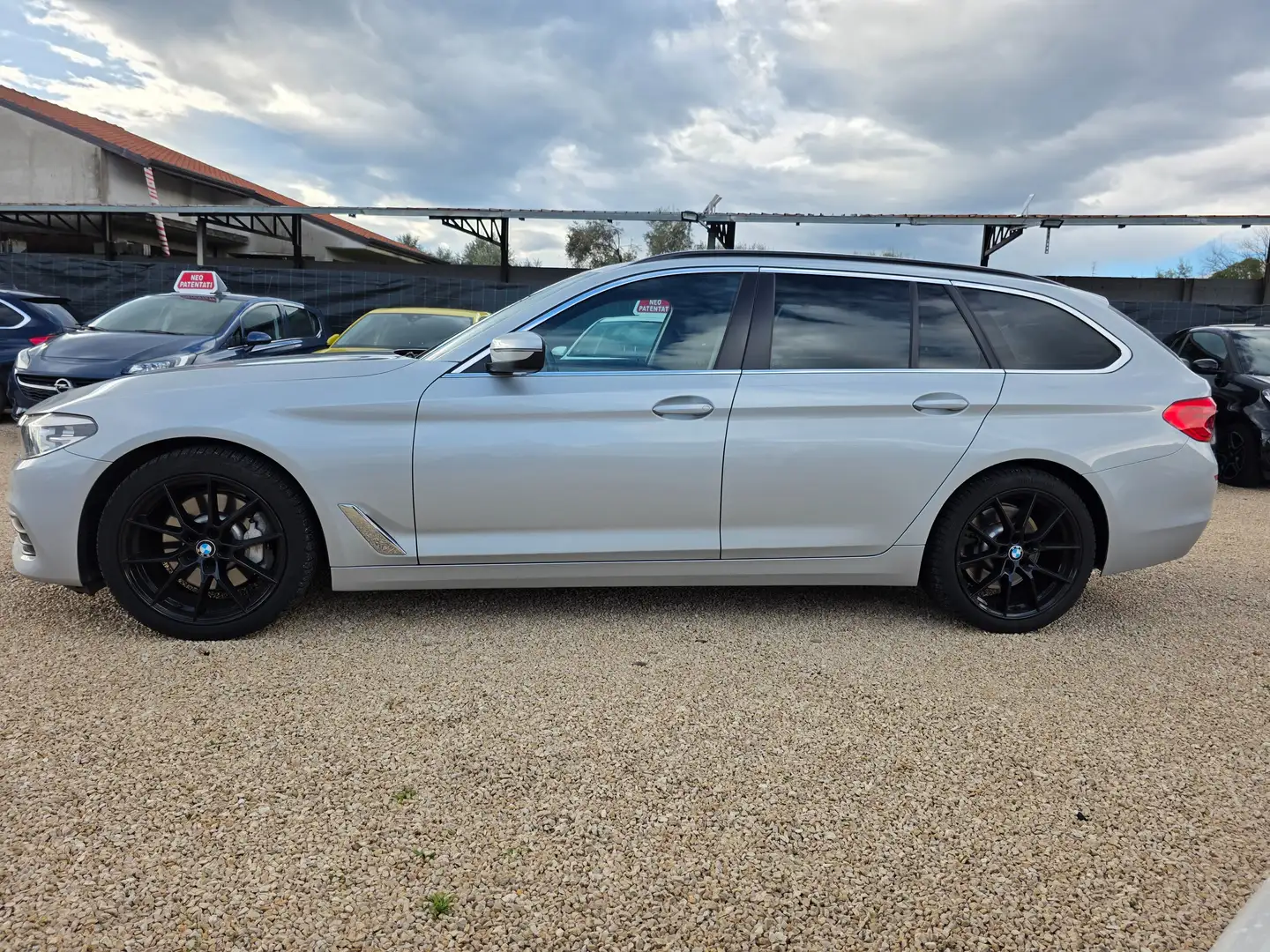 BMW 530 Serie 5 G31 2017 Touring 530d xdrive Sport 249cv Argent - 2
