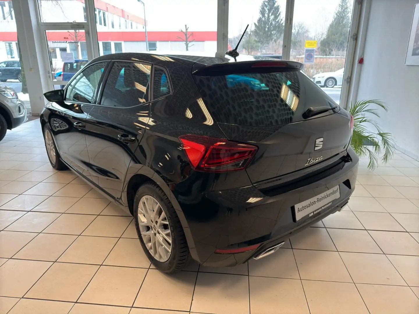 SEAT Ibiza 1.0 TSI DSG FR*Navi*SHZ*Tempomat*Klima* Negro - 2