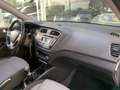 Hyundai i20 1.1 CRDi Blackline / Clim Auto / Cruise / PDC Blanc - thumbnail 13