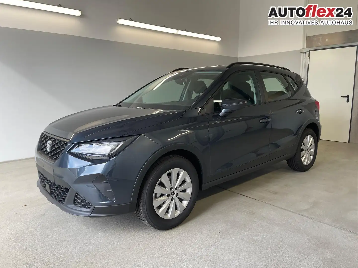 SEAT Arona Style AHK+5JahrGarantie+Sitzheiz+Climatronic 1.... Gris - 1