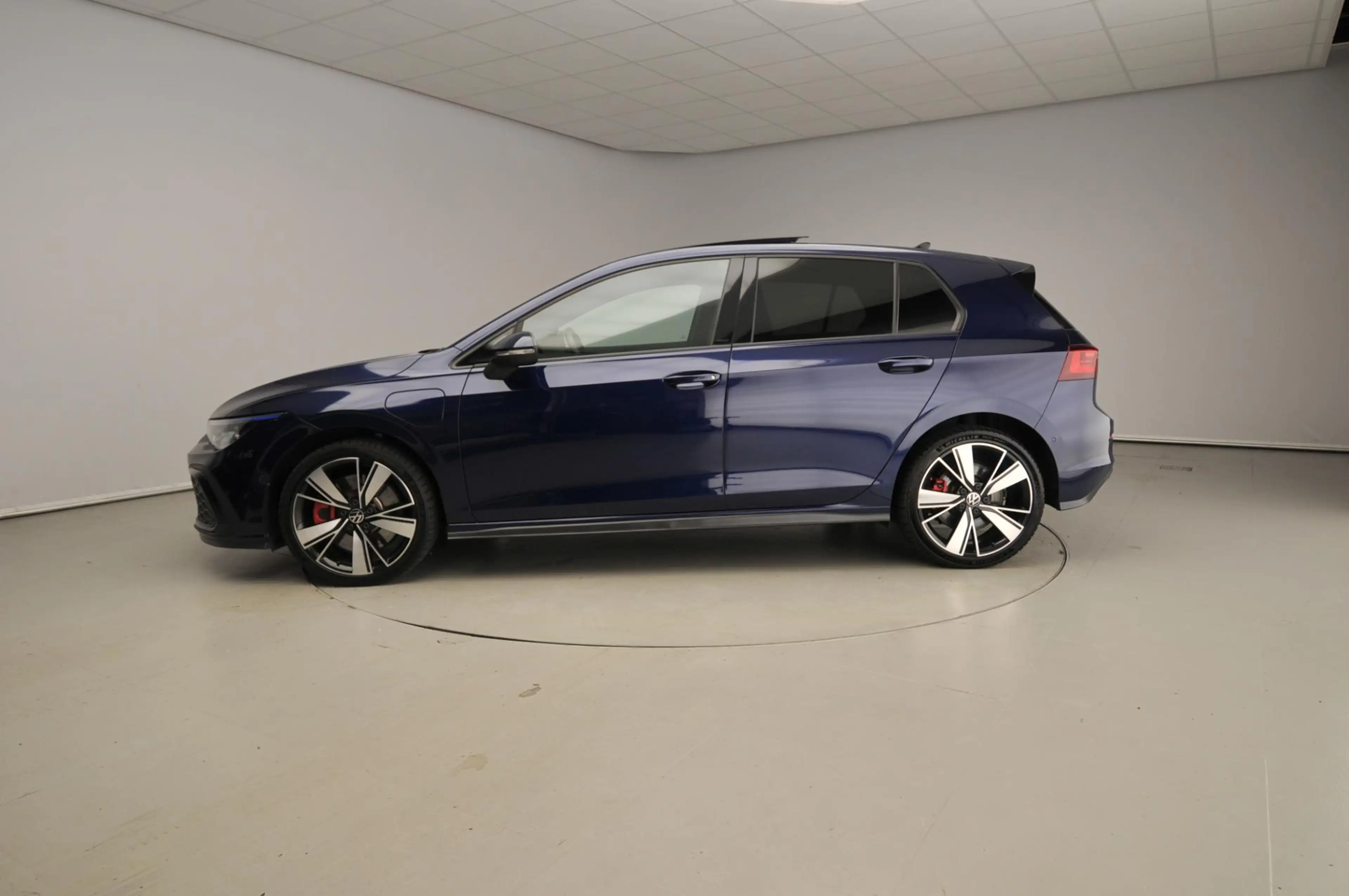 Volkswagen Golf GTE 1.4 eHybrid SoH 87,6% | Pano | Trekhaak elek. | HU — photo 2