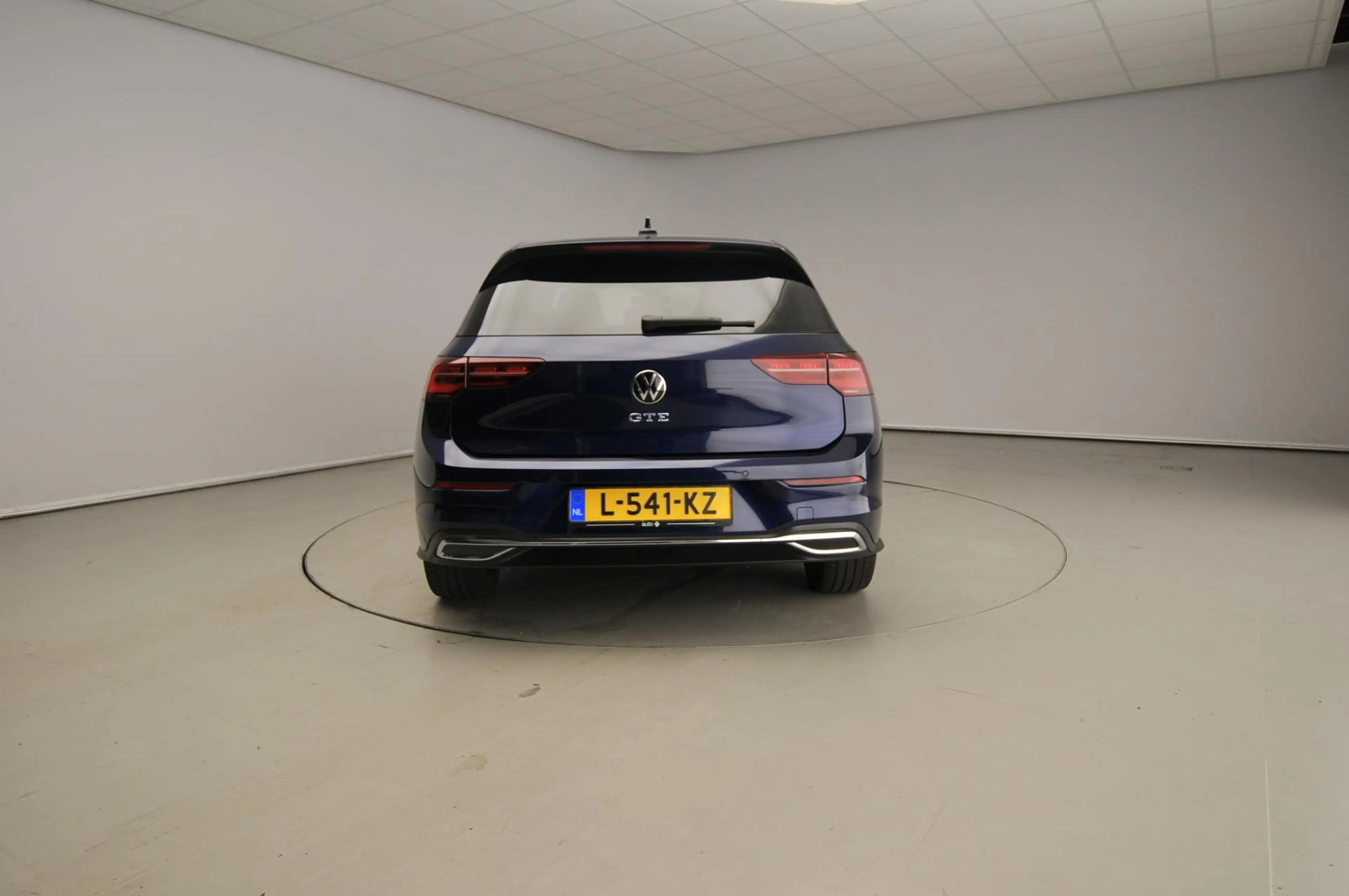 Volkswagen Golf GTE 1.4 eHybrid SoH 87,6% | Pano | Trekhaak elek. | HU — photo 3