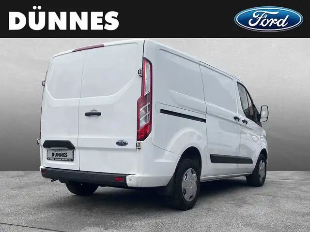 Ford Transit Custom view 2