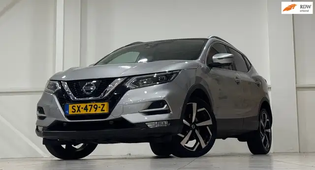 2018 Nissan Qashqai in Grey for sale