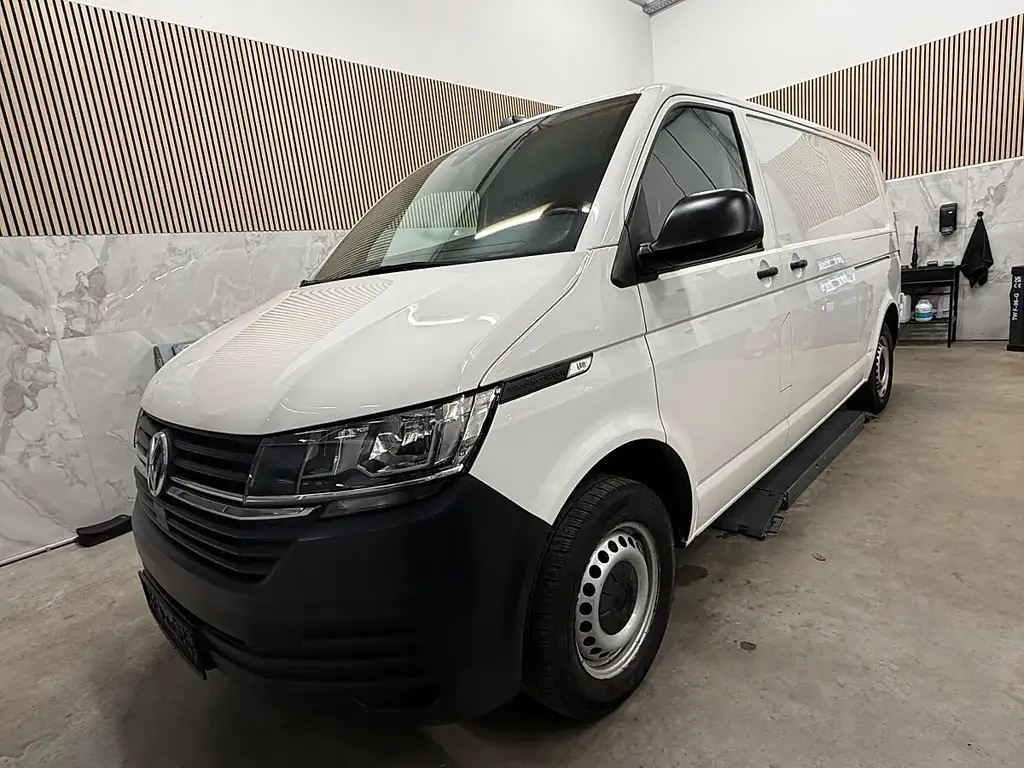 Volkswagen T6.1 Transporter 2020 из Европы — купить под ключ