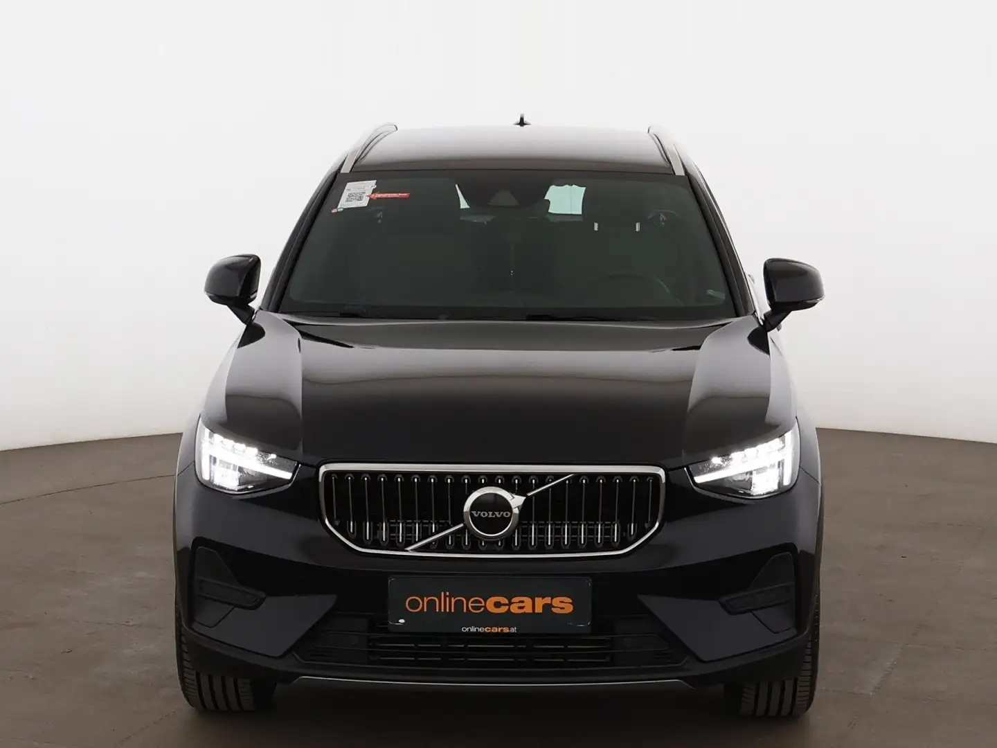 Volvo XC40 T4 Twin Engine PHEV Aut LED AHK SITZHZG H/K Schwarz - 2