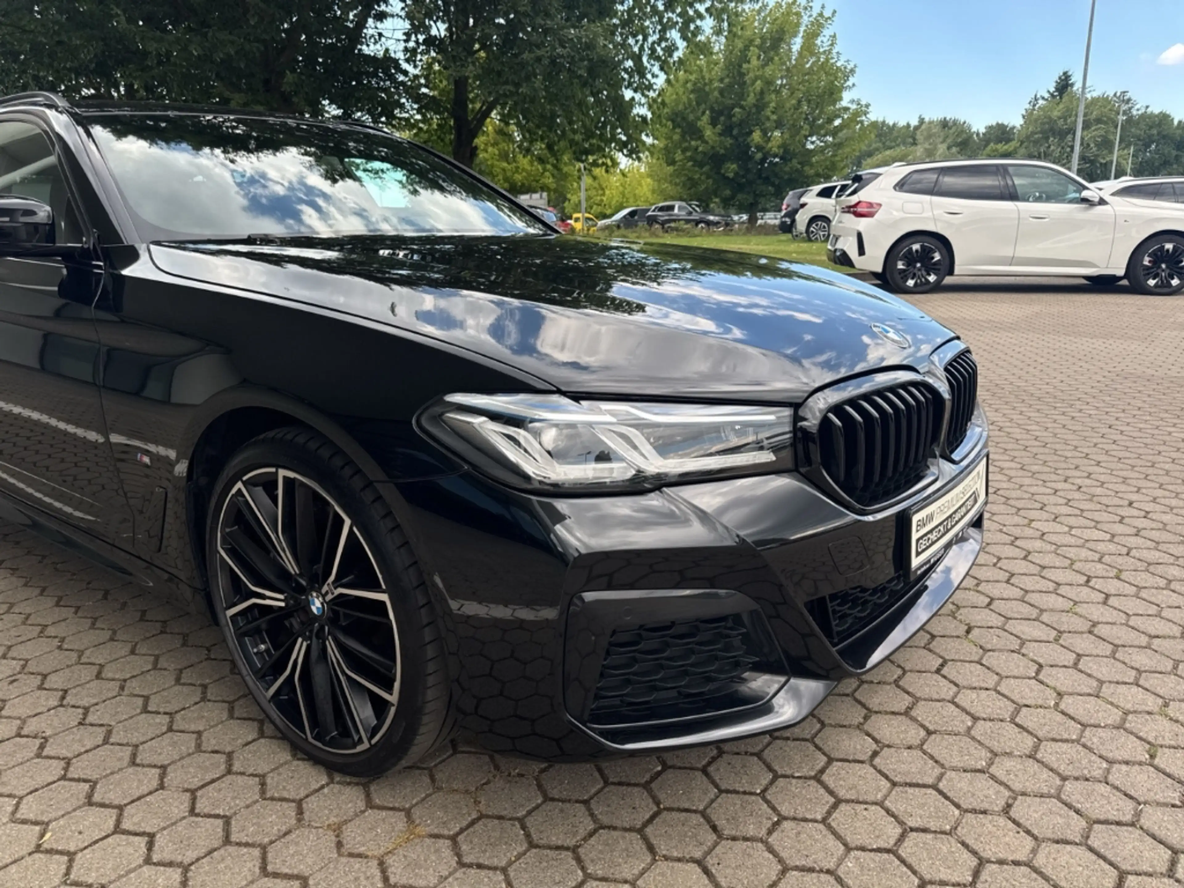 BMW 540 d M Sport xDrive touring/AHK/Navigation/HUD — photo 6