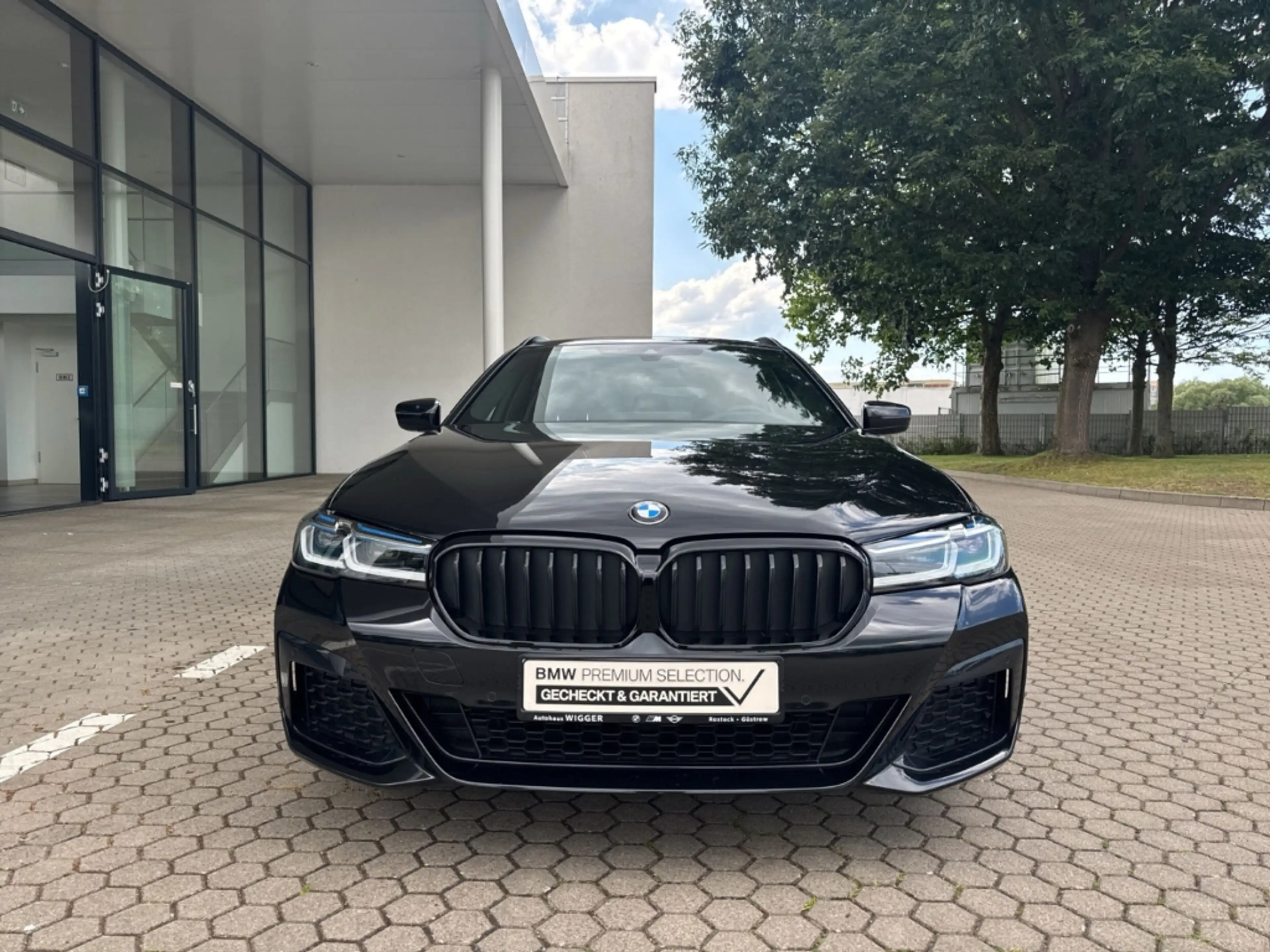 BMW 540 d M Sport xDrive touring/AHK/Navigation/HUD — photo 13