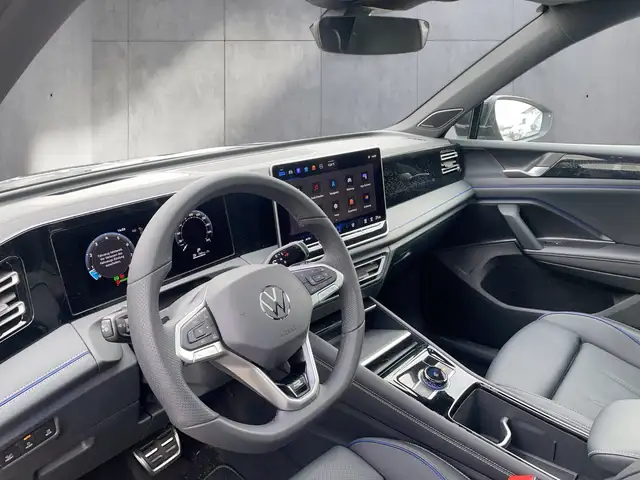 Volkswagen Tiguan view 9