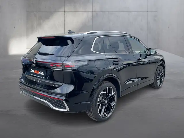 Volkswagen Tiguan view 5