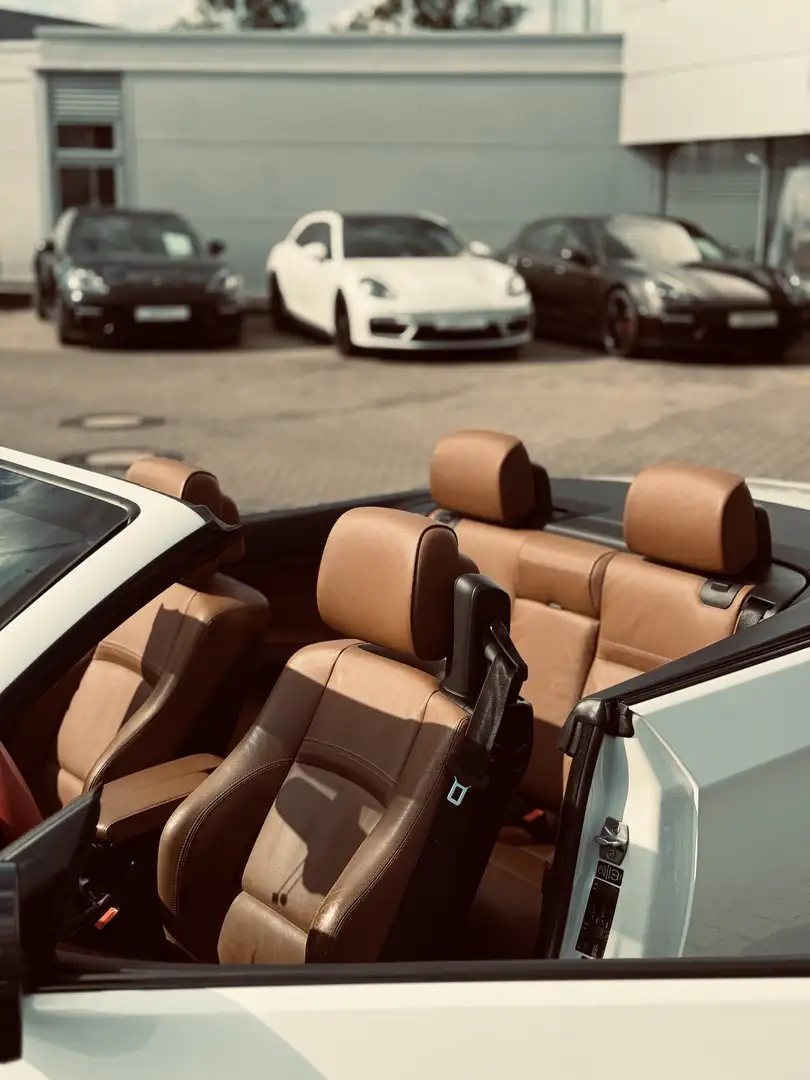BMW 320 320i Cabrio M Sport Edition Weiß - 2