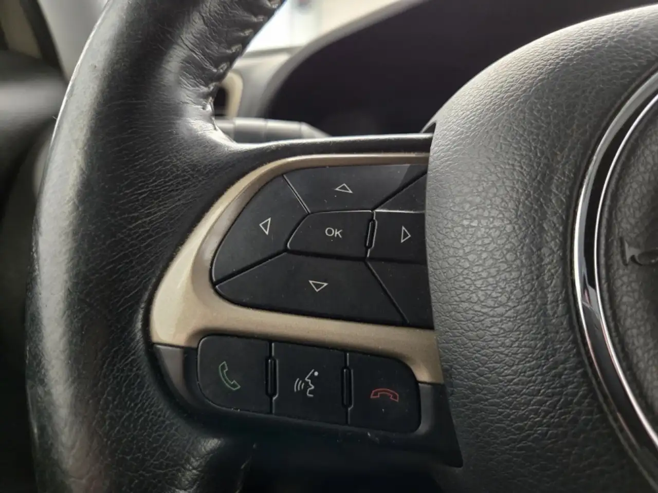 Jeep Renegade photo Jeep Renegade