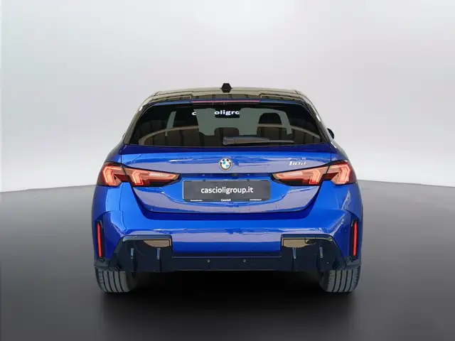 BMW 1 Series view 5